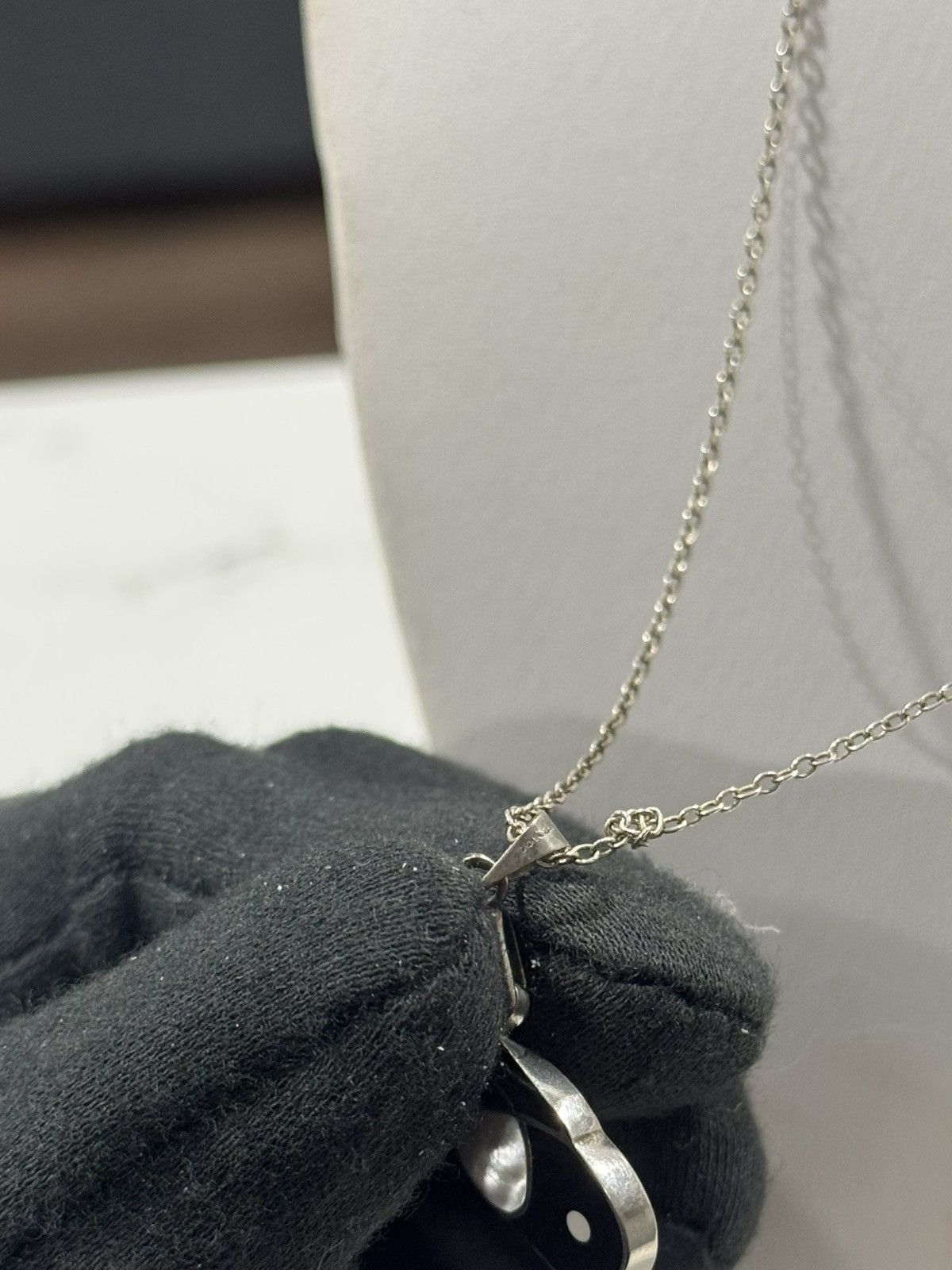 Sterling Silver Silver Orca Whale Pendant Necklace | Onyx & Mother of Pearl Size ONE SIZE - 10 Thumbnail