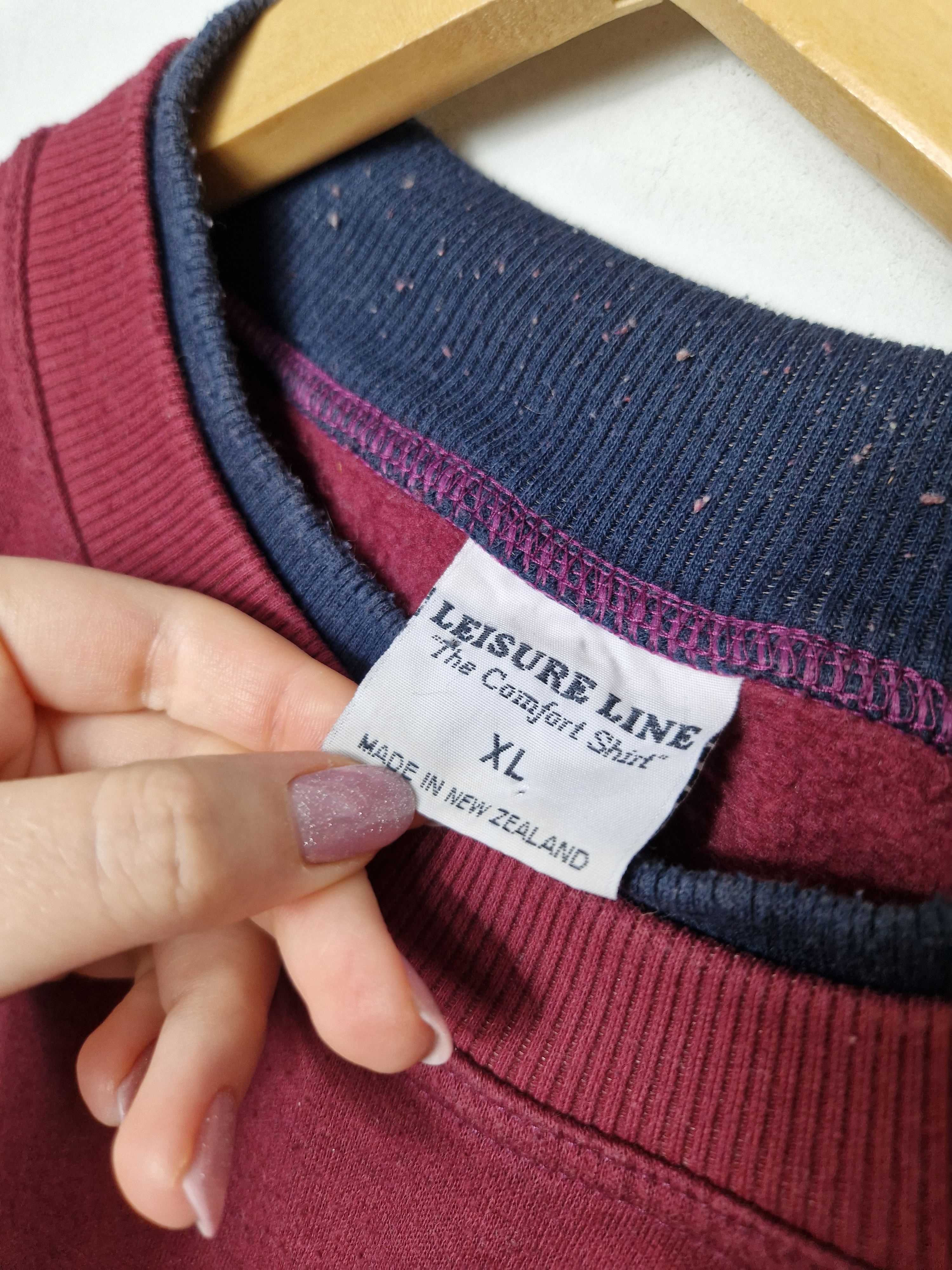 Vintage New Zealand Te Anau vintage embroided sweatshirt Size US XL / EU 56 / 4 - 3 Thumbnail