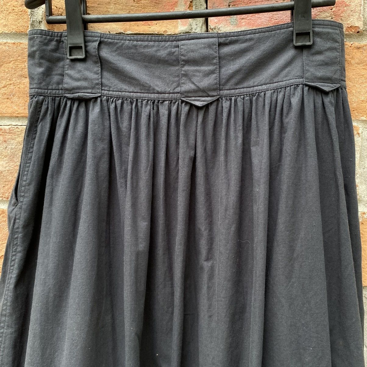 Issey Miyake Issey Miyake Black Skirt with Gathered Pocket Hem Detail Size 33" - 6 Thumbnail