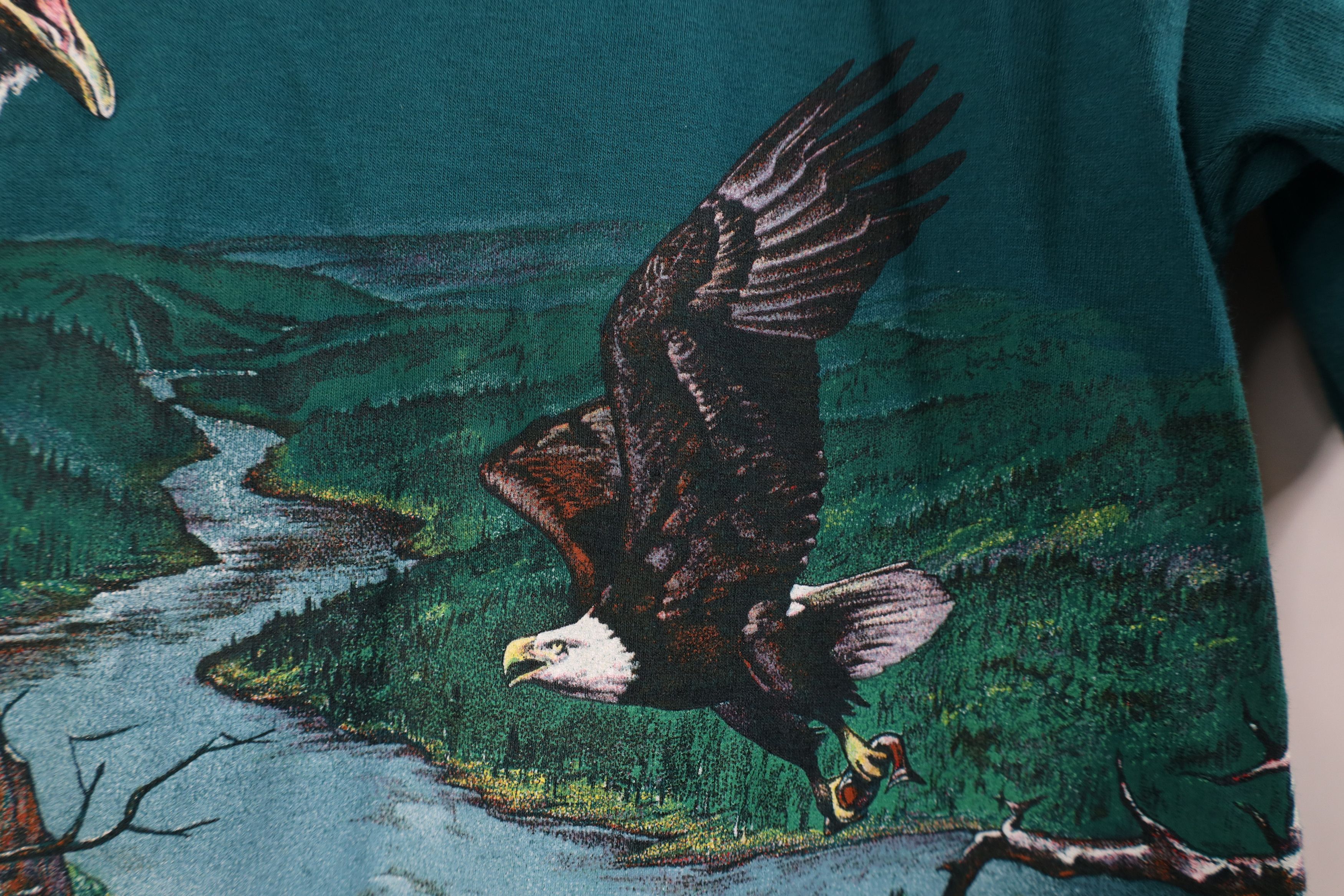 Vintage Vintage 90s Streetwear Eagle All Over Print T-Shirt USA Size US M / EU 48-50 / 2 - 6 Thumbnail