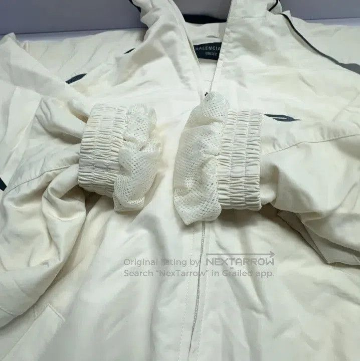 Balenciaga Balenciaga Casual Zip-Up Jacket in Black and White. Size US XXS / EU 40 - 7 Thumbnail