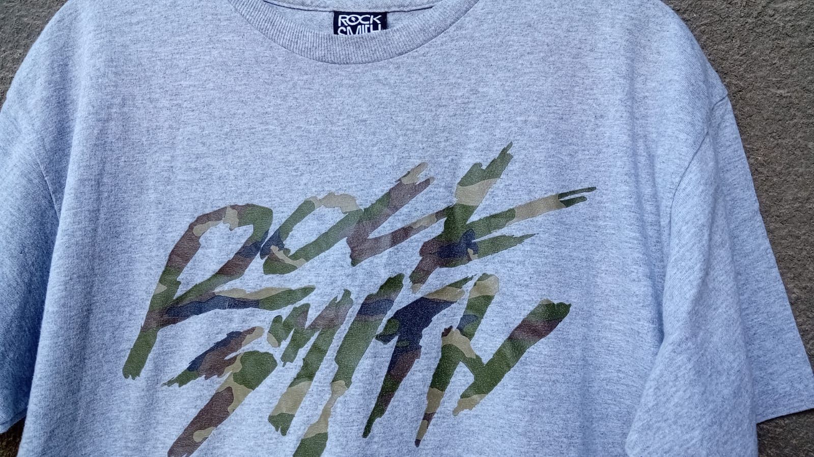ROCKSMITH Rocksmith Camo Spell Out Made In USA t-shirt sz M Size US M / EU 48-50 / 2 - 2 Thumbnail