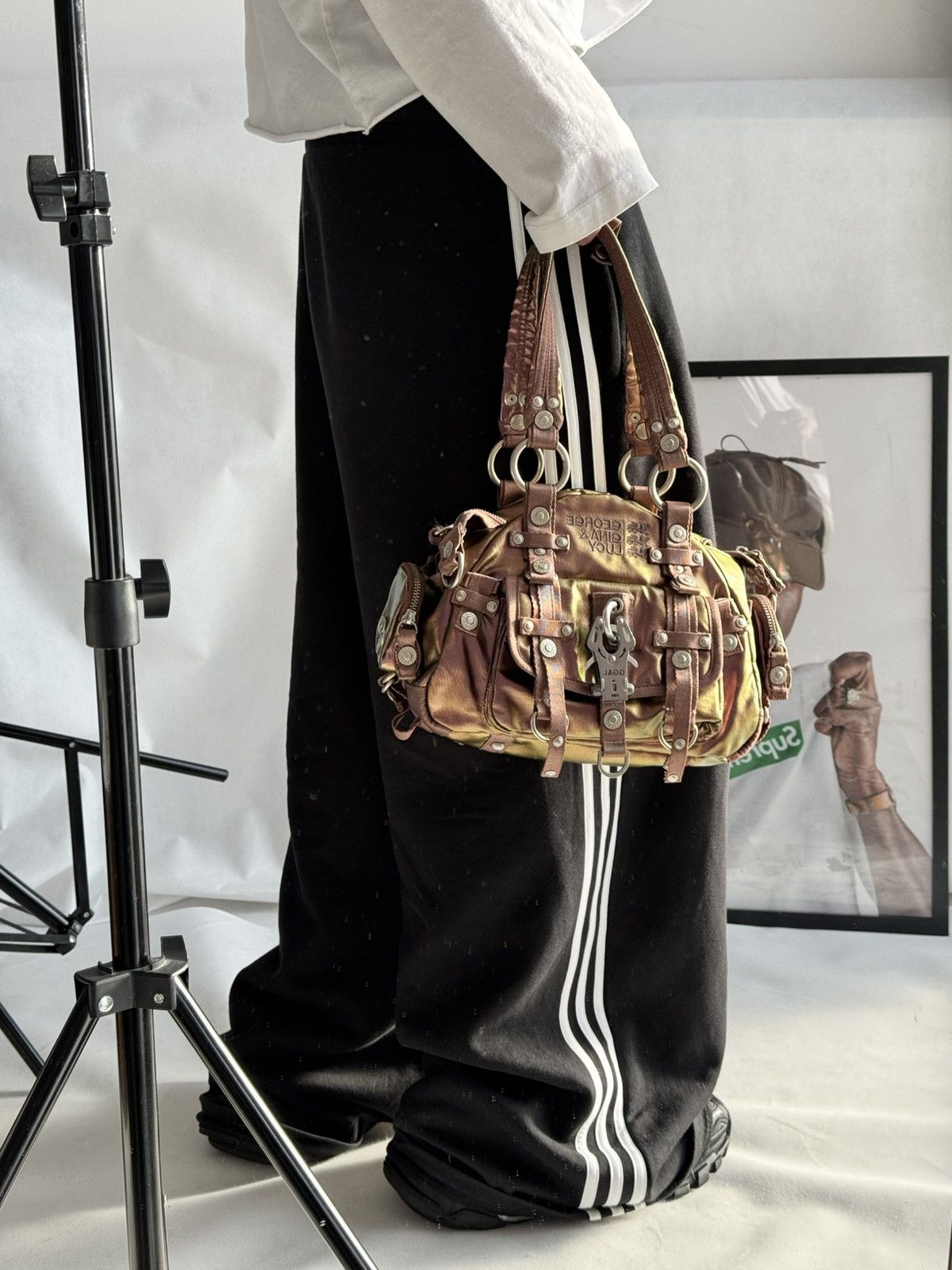 George Gina & Lucy Very Rare George Gina & lucy Chameleon Bag Crossbody Handbag Size ONE SIZE - 9 Thumbnail