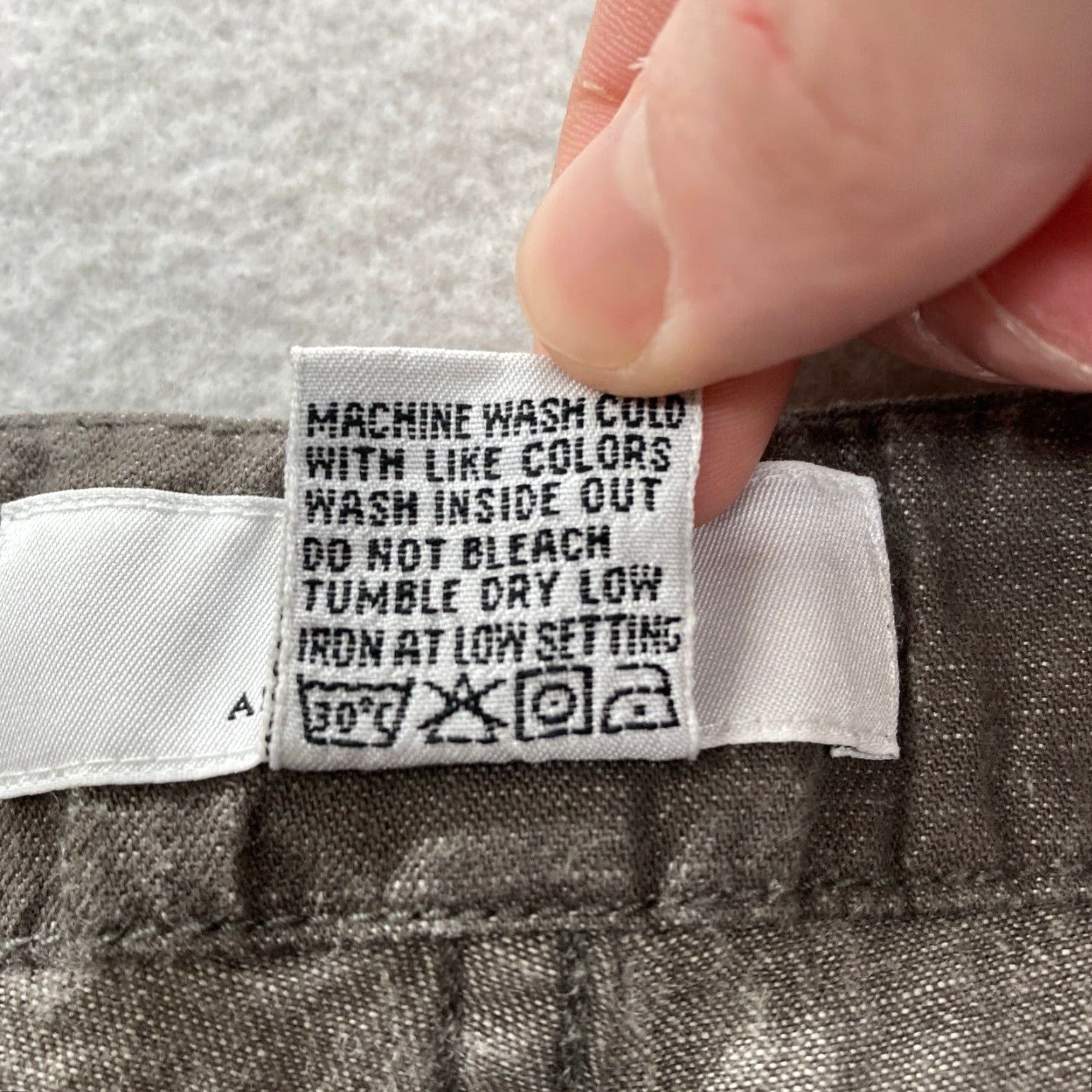 Armani Exchange VINTAGE Armani Exchange Wool Double Knee Pants Mens 36x30 Gray Relaxed Workwear Carpenter Corduroy Brown Casual Size US 36 / EU 52 - 6 Thumbnail