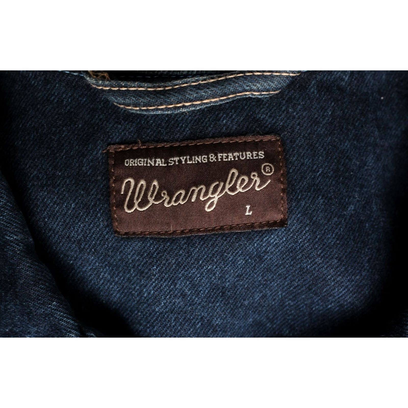 Wrangler WRANGLER AUTHENTIC WESTERN Denim Jacket Men L MJ6577 Size US L / EU 52-54 / 3 - 5 Thumbnail
