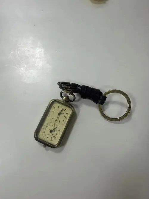 Jewelry retro double time movement quartz key chain Size ONE SIZE - 3 Thumbnail