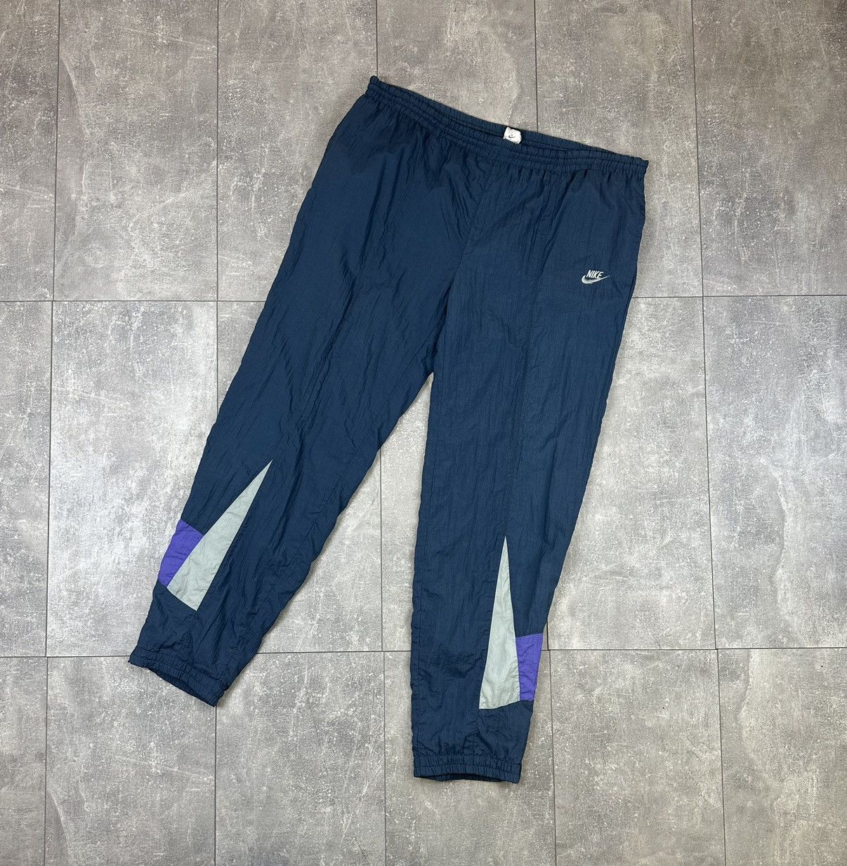 Nike Nike Vintage Rare Sweatpants Small Swosh Logo Size US 32 / EU 48 - 2 Thumbnail