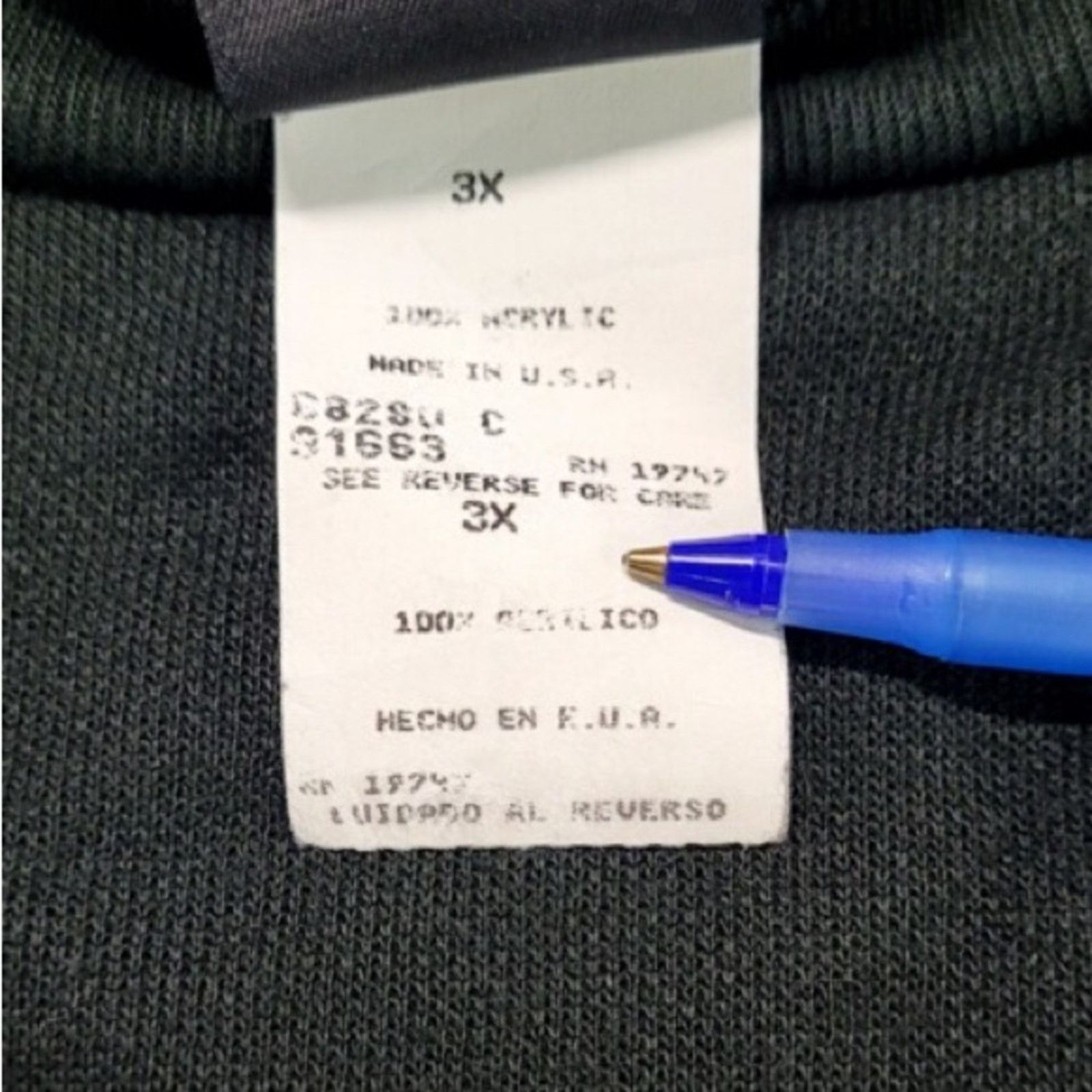 Mickey Unlimited Vintage 90’s Mickey Mouse "Legends" sweatshirt Size 3XL / US 20-22 - 3 Thumbnail