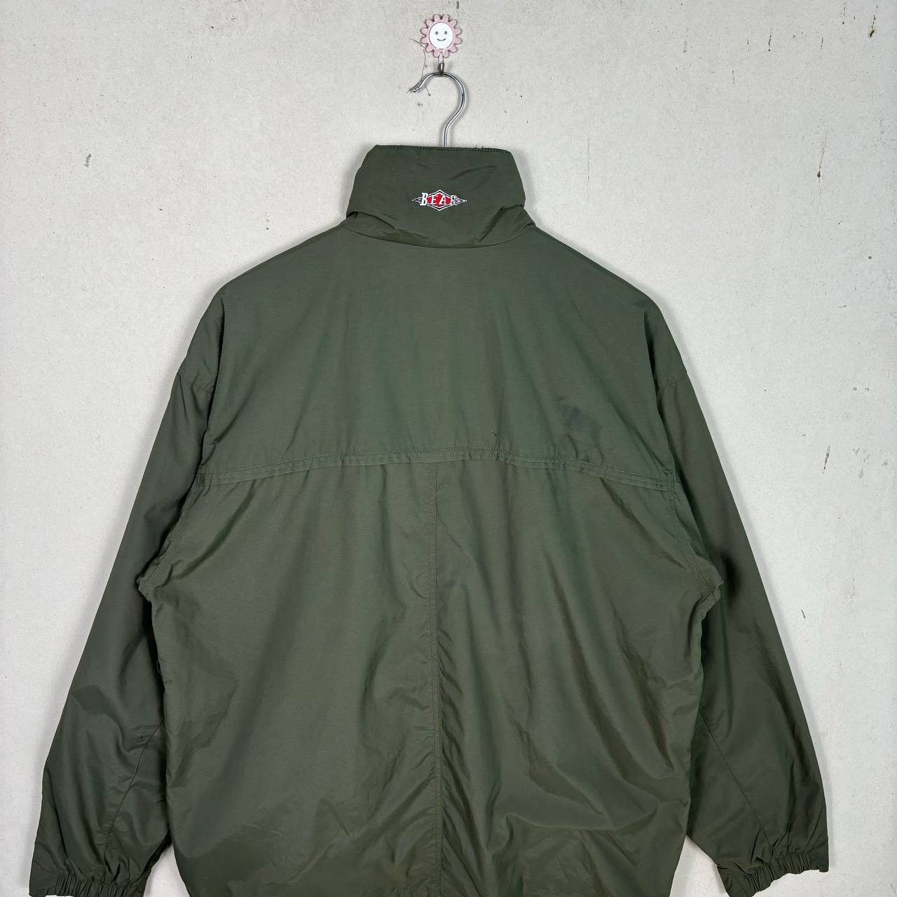 Japanese Brand Vintage Bear Light Jacket Army Green Size US L / EU 52-54 / 3 - 5 Thumbnail