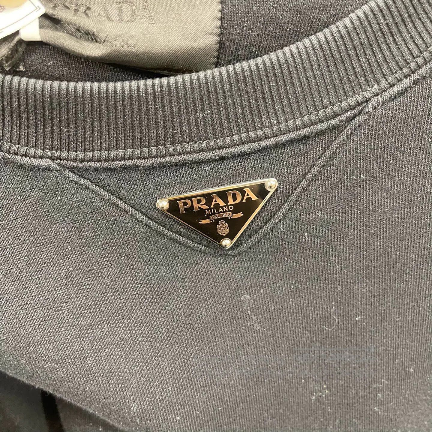 Prada Black Crewneck Sweatshirt. Size US L / EU 52-54 / 3 - 4 Thumbnail