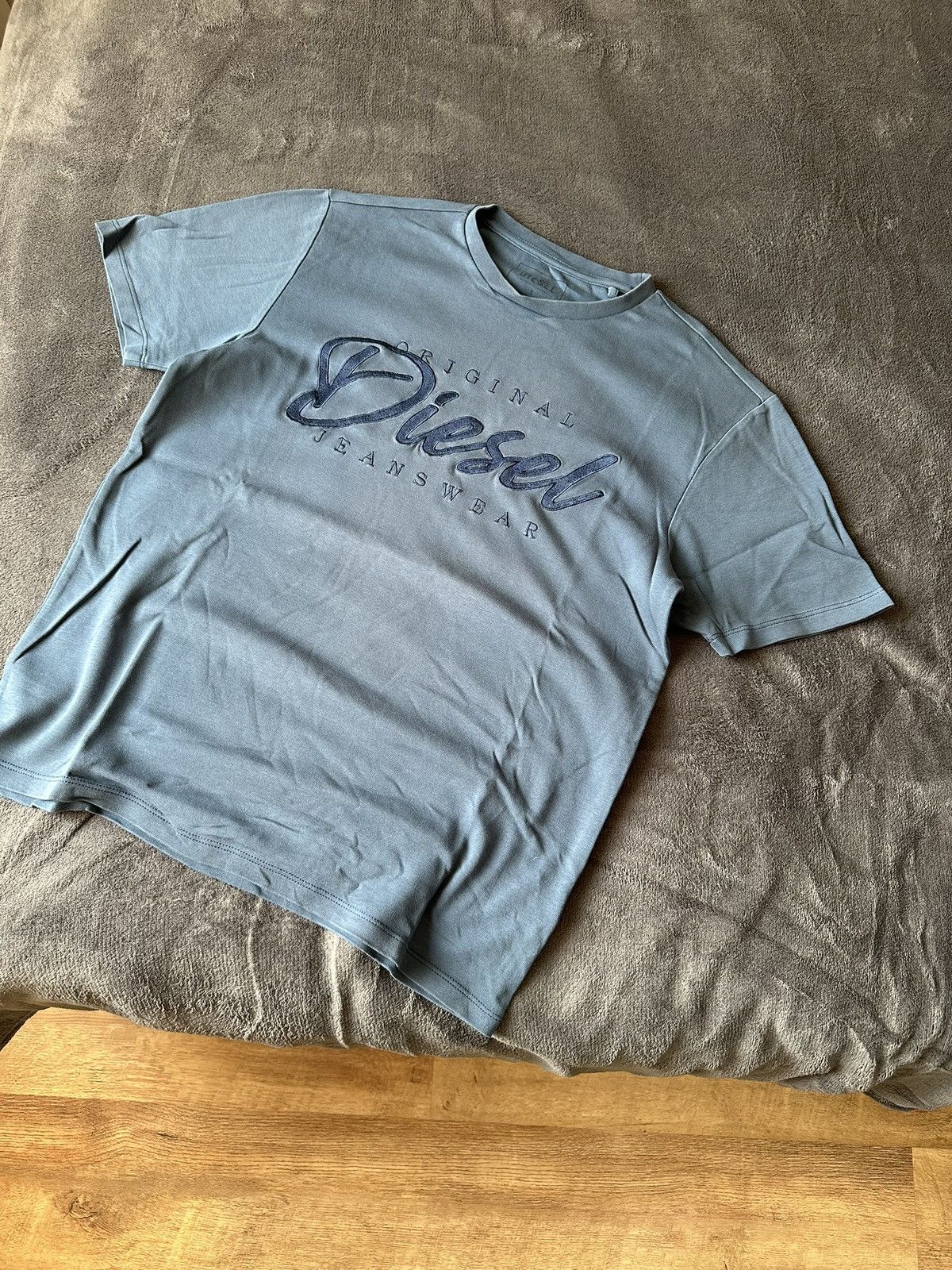 Diesel × Vintage Vintage Diesel Tee Shirt Big Logo Japan Style Size US S / EU 44-46 / 1 - 1 Thumbnail