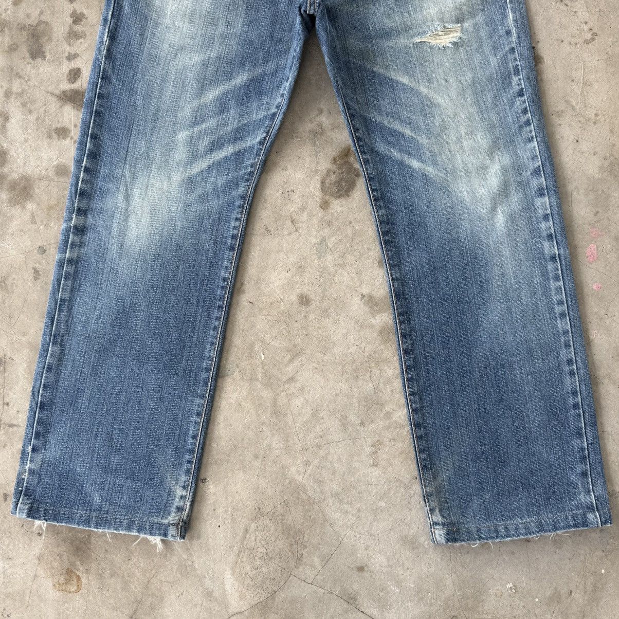 Edwin Vintage Edwin Faded Blue Denim Jean Pants W35 Size US 35 - 4 Thumbnail