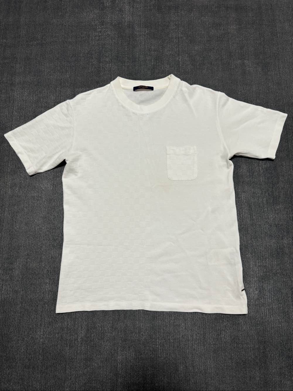 Louis Vuitton Louis Vuitton Damier Pocket T-Shirt Size L Size US L / EU 52-54 / 3 - 1 Thumbnail
