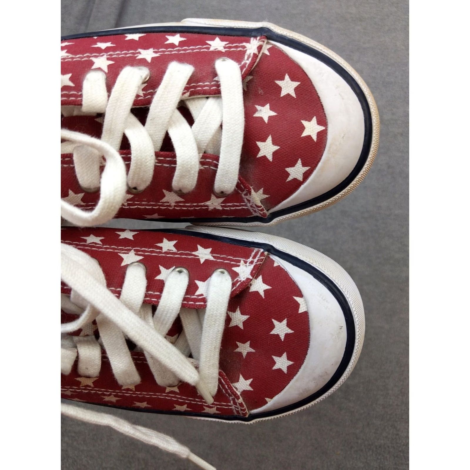 Lands' End Lands' End Star Print Canvas Sneakers Womens 7 Red White Lace Up Low Top Casual Shoes USA Size M / US 6-8 / IT 42-44 - 4 Thumbnail