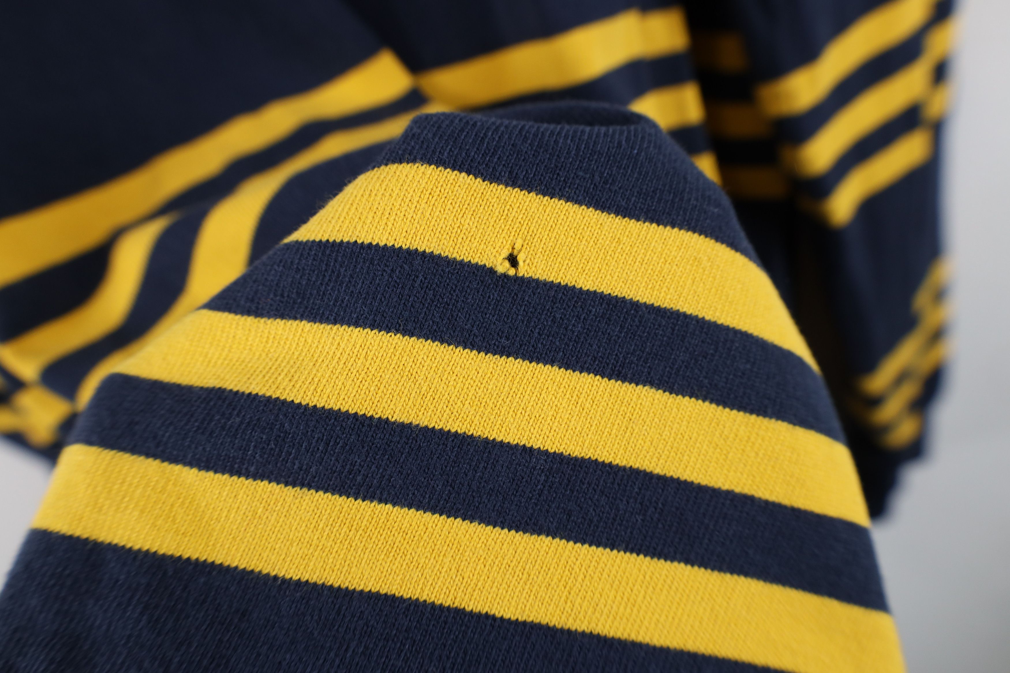 Lands' End Vintage 90s Lands End Heavyweight Long Sleeve Polo Shirt Size US XL / EU 56 / 4 - 10 Thumbnail