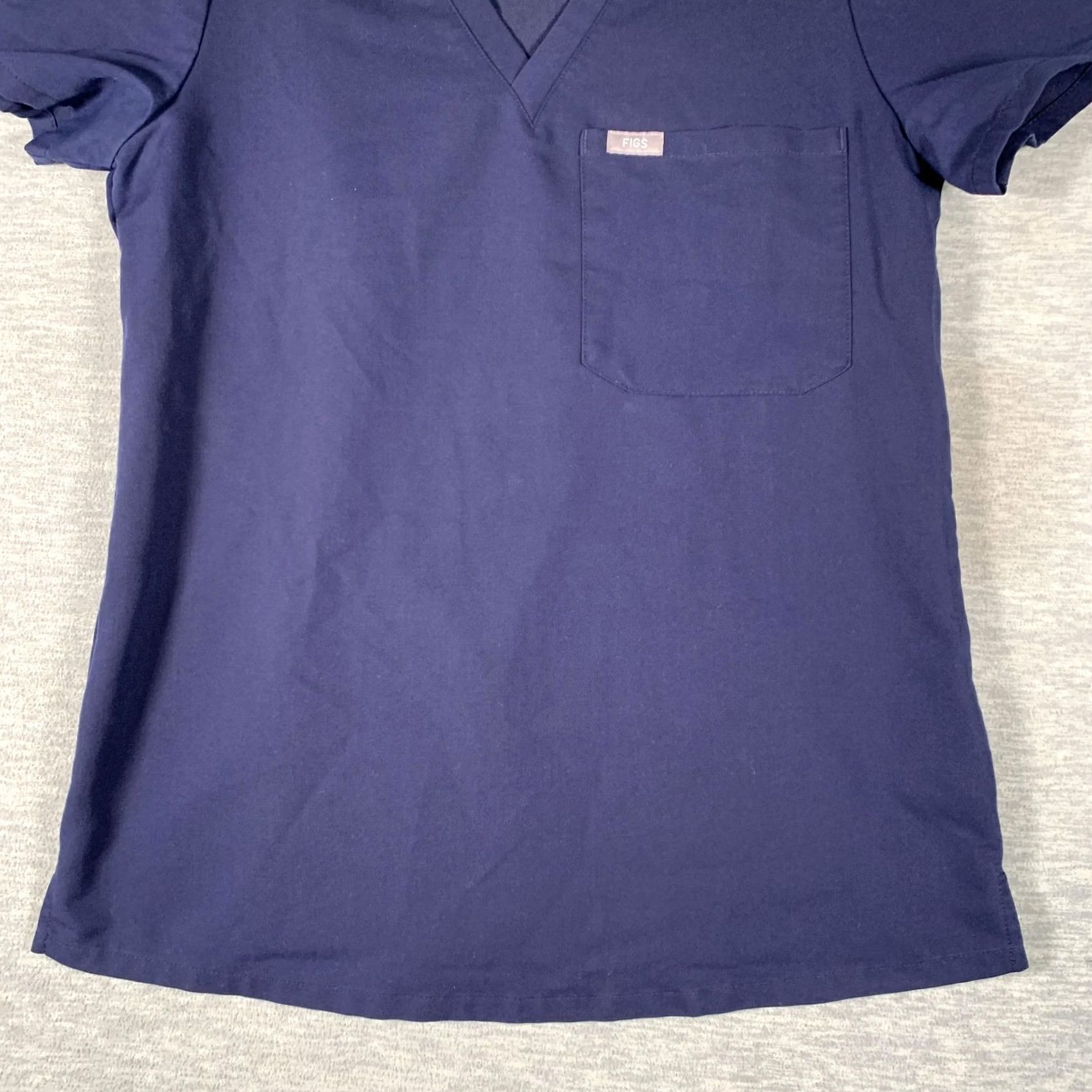 Vintage FIGS Scrub Top Womens XS Blue Technical Collection V Neck Pocket Tunic Size XS / US 0-2 / IT 36-38 - 3 Thumbnail
