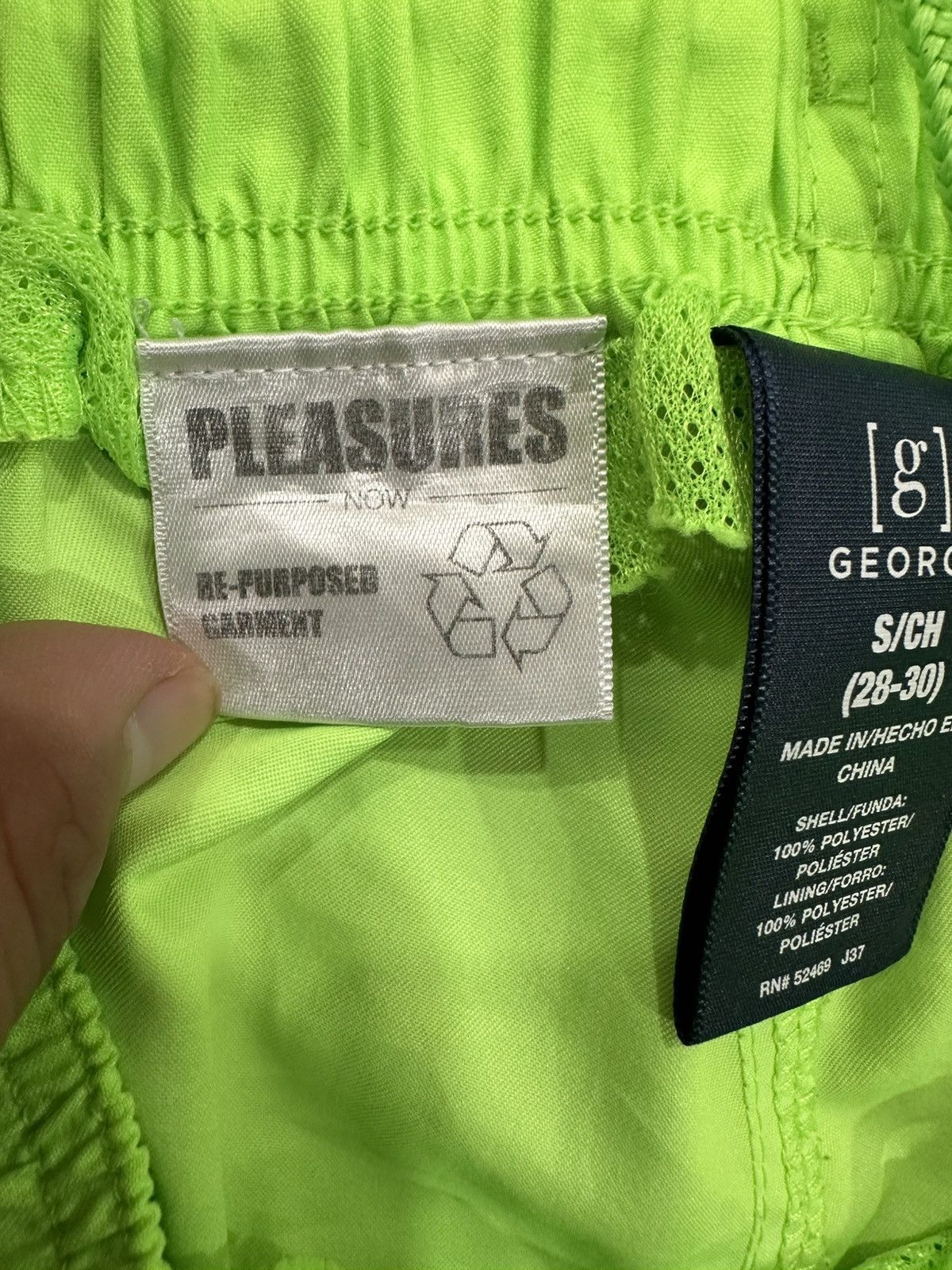 Pleasures Pleasures Logo Active shorts - Lime Green (S) Size US 30 / EU 46 - 4 Thumbnail