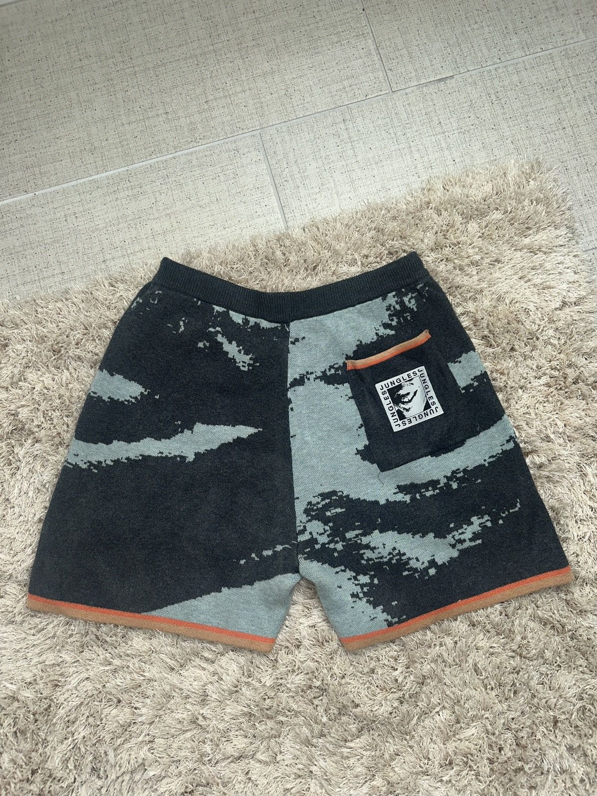 Jungles Jungles Men's Smile Heavy Knit Shorts Never Worn Size Large Size US 34 / EU 50 - 3 Thumbnail