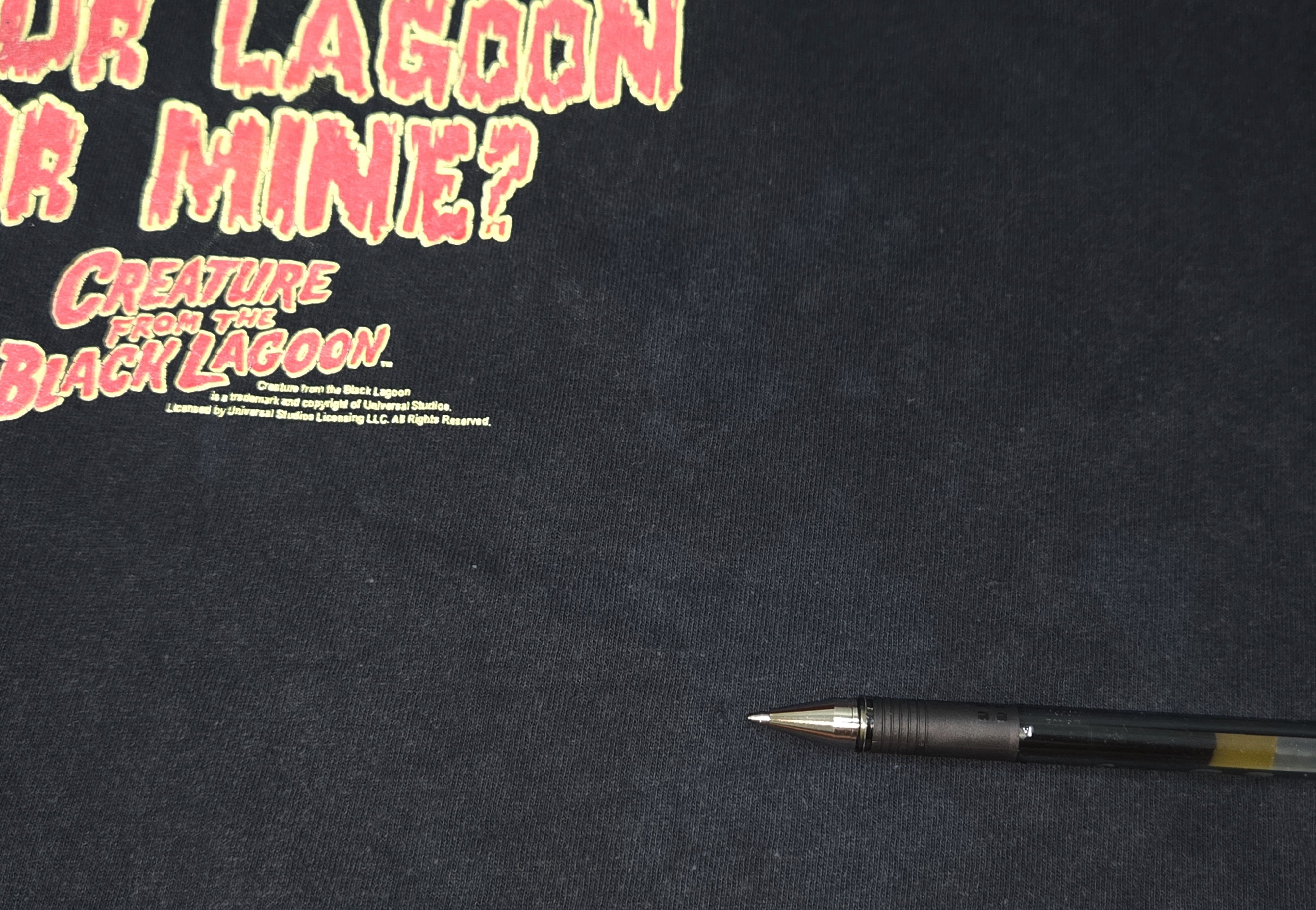 Expert Horror Vintage Creature from the Black Lagoon Movie Horror T Shirt Size US XL / EU 56 / 4 - 7 Thumbnail