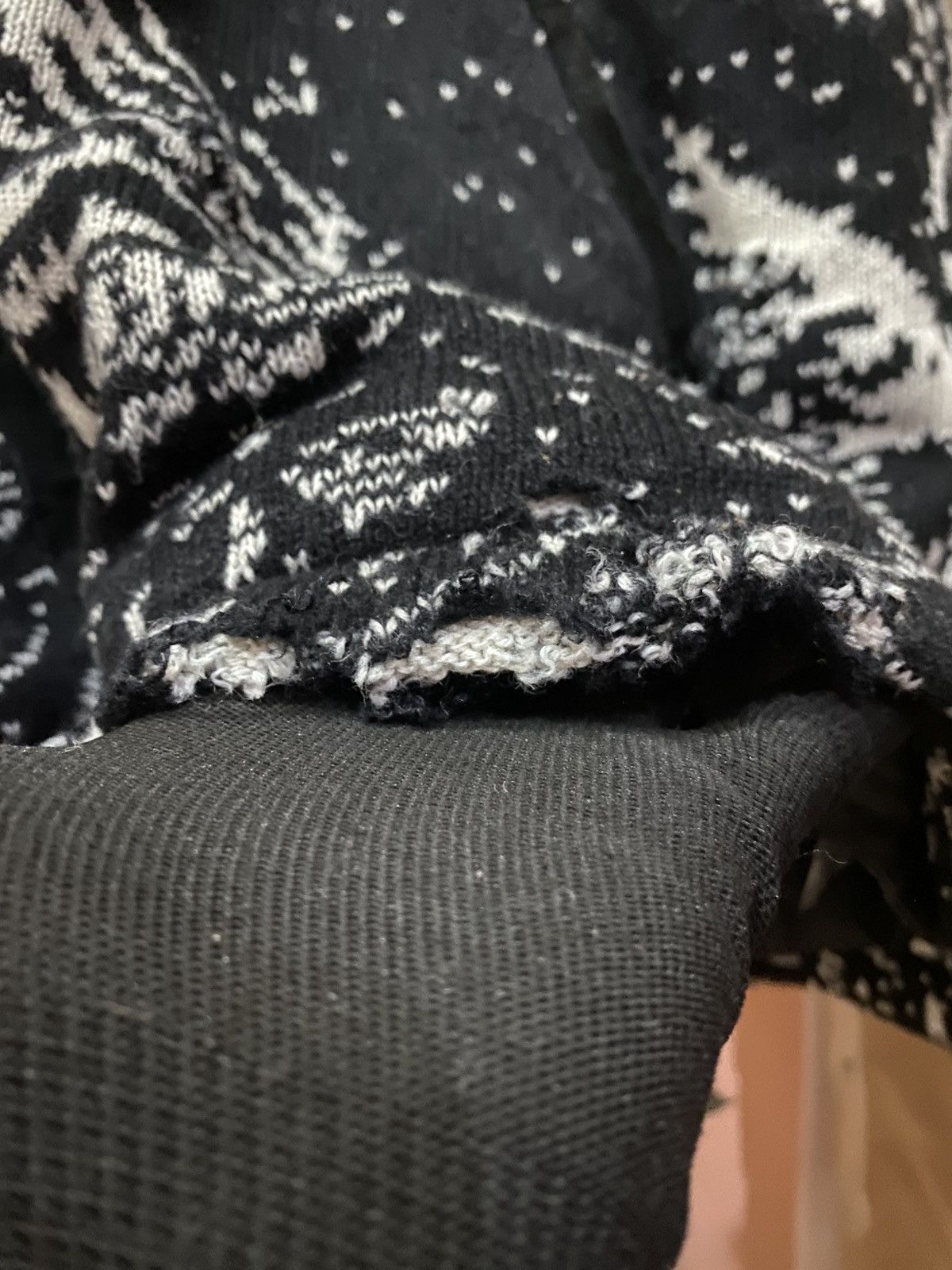 Japanese Brand Vintage Pecato Black White Knit Pattern Hooded Suede Panels Size US L / EU 52-54 / 3 - 6 Thumbnail