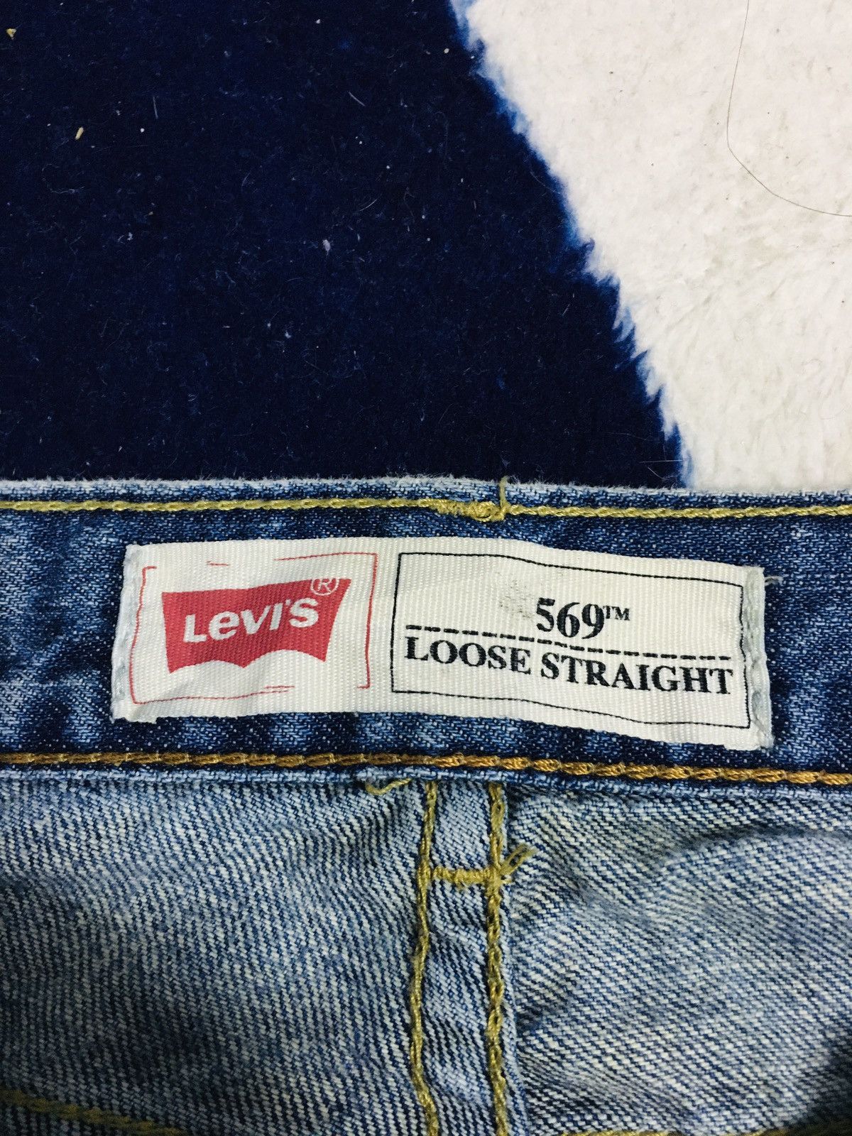 Hypebeast × Levi's Levis Lot569 Loose Straight Jeans (16) Size US 26 / EU 42 - 8 Thumbnail