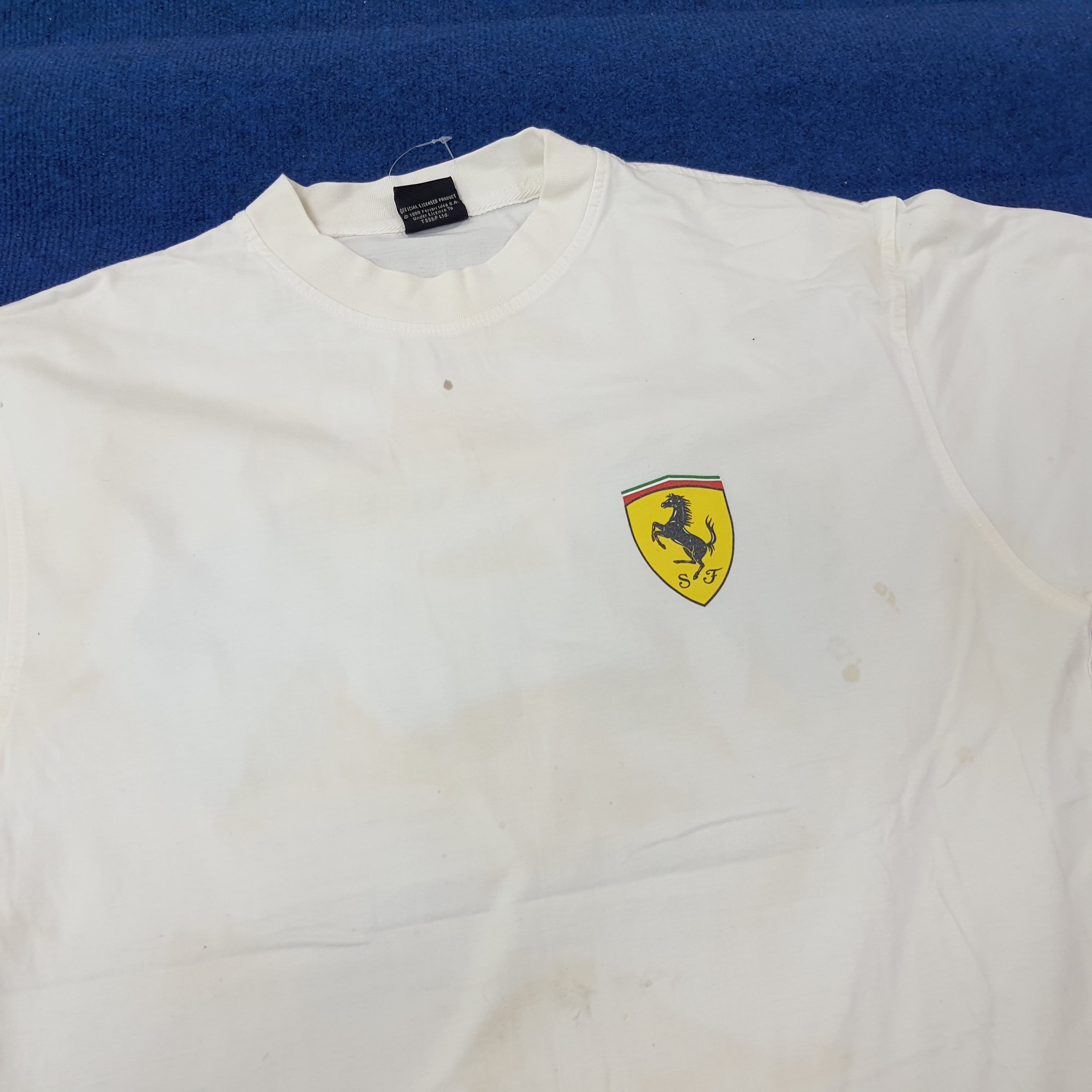 Ferrari Vintage Ferrari F1 World Championship 2000 Tshirt C249N57 Size US M / EU 48-50 / 2 - 13 Thumbnail