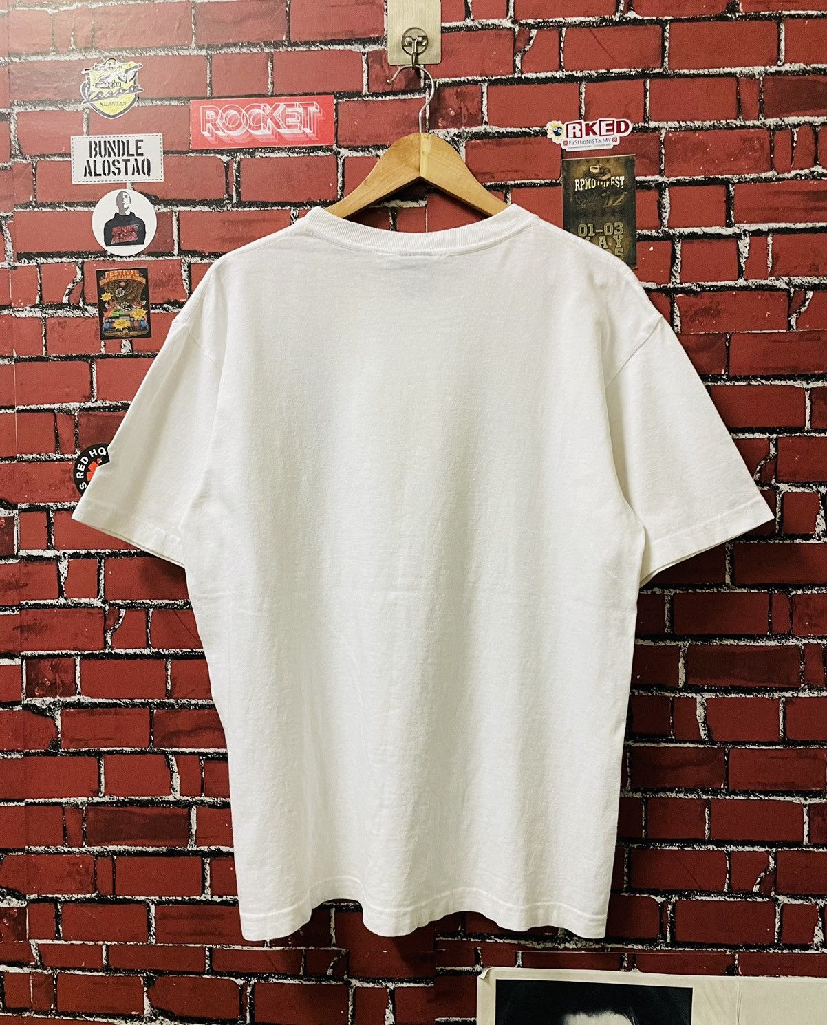 Stussy VINTAGE STUSSY MULTINATIONAL LIMIT 1998 TEE Size US M / EU 48-50 / 2 - 9 Thumbnail