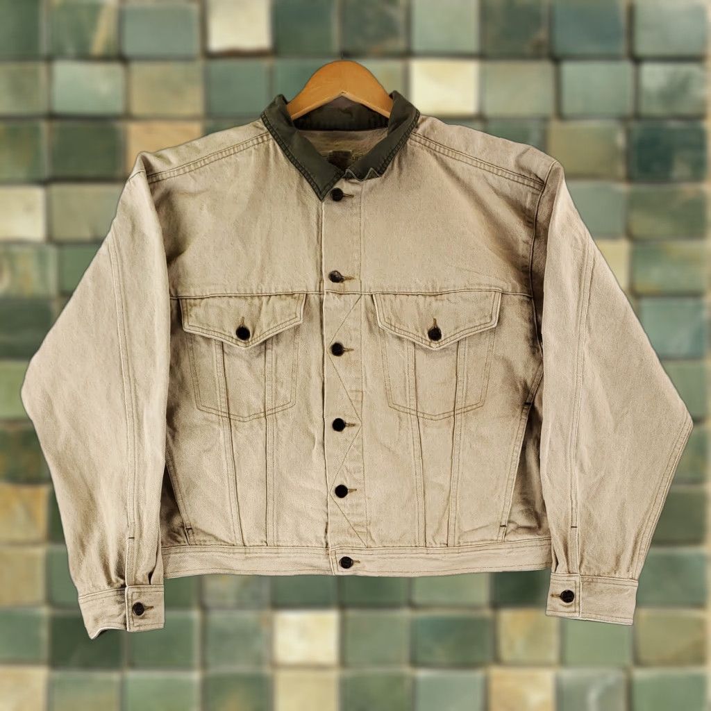 Banana Republic VINTAGE Banana Republic Jacket Trucker Mens L Beige Denim 80s 90s Tan Beig Size US L / EU 52-54 / 3 - 1 Thumbnail