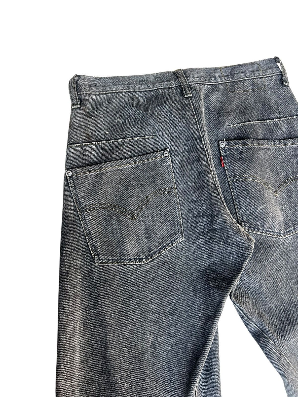 Levi's Vintage 2002 Levi’s Engineered Waxed Denim Regular Jeans Size US 32 / EU 48 - 15 Thumbnail