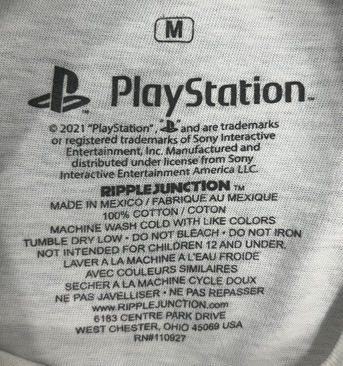Playstation × Vintage PLAYSTATION 1994 MODEL NUMBER SCPH-1001 SHIRT Size US M / EU 48-50 / 2 - 6 Thumbnail