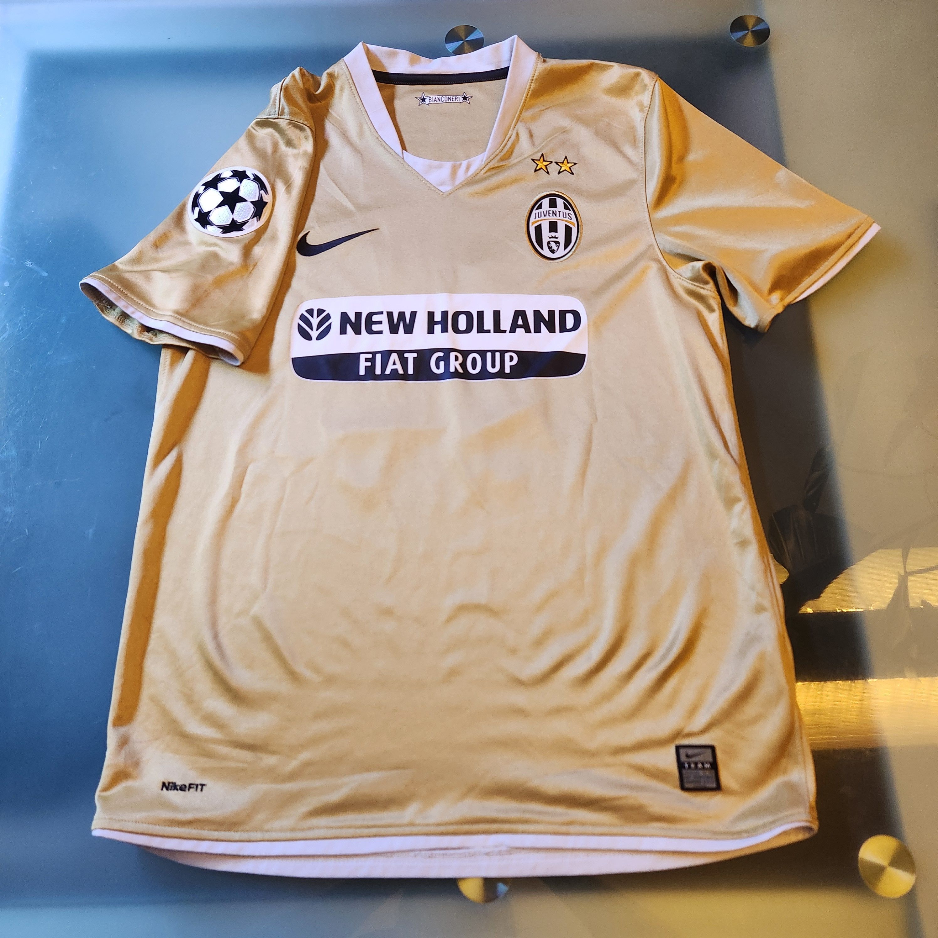 Nike Authentic Retro Juventus NEDVED 2008-2009 08/09 Away Gold Size US M / EU 48-50 / 2 - 2 Thumbnail