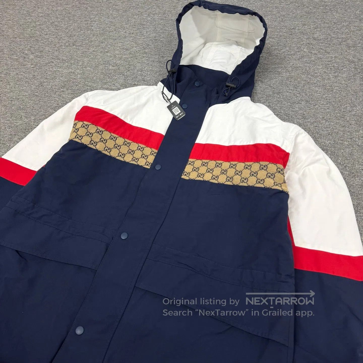 Gucci Guicci Medium-to-long length: Caped cotton jacket with lon Size US S / EU 44-46 / 1 - 3 Thumbnail