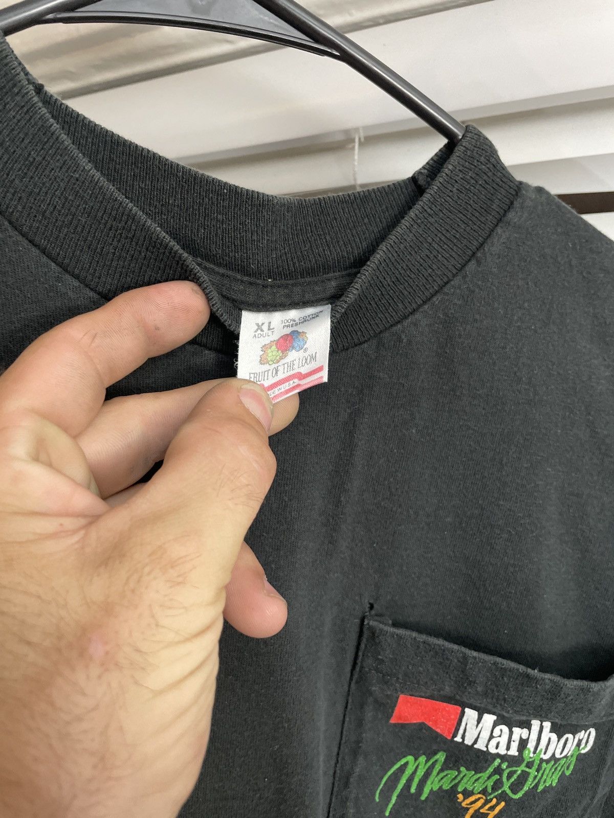 Fruit Of The Loom × Marlboro 1994 MARLBORO CIGARETTES GRAPHIC SHIRT Size US XL / EU 56 / 4 - 3 Thumbnail