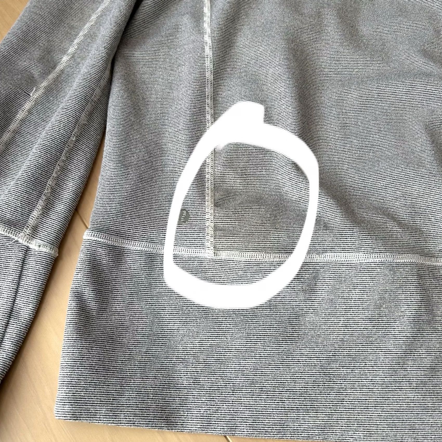 Lululemon VINTAGE Lululemon In Stride Jacket Full Zip Long Sleeve Women’s 10 White / Dark Gray Athletic Jacket Womens 10 Regular Size L / US 10 / IT 46 - 5 Thumbnail