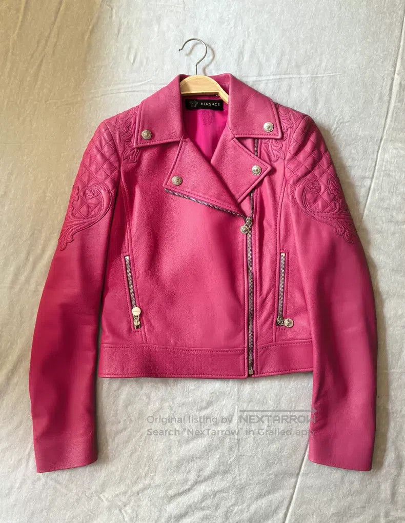 Versace Versace Lambskin women's fur coat Size XS / US 0-2 / IT 36-38 - 1 Thumbnail