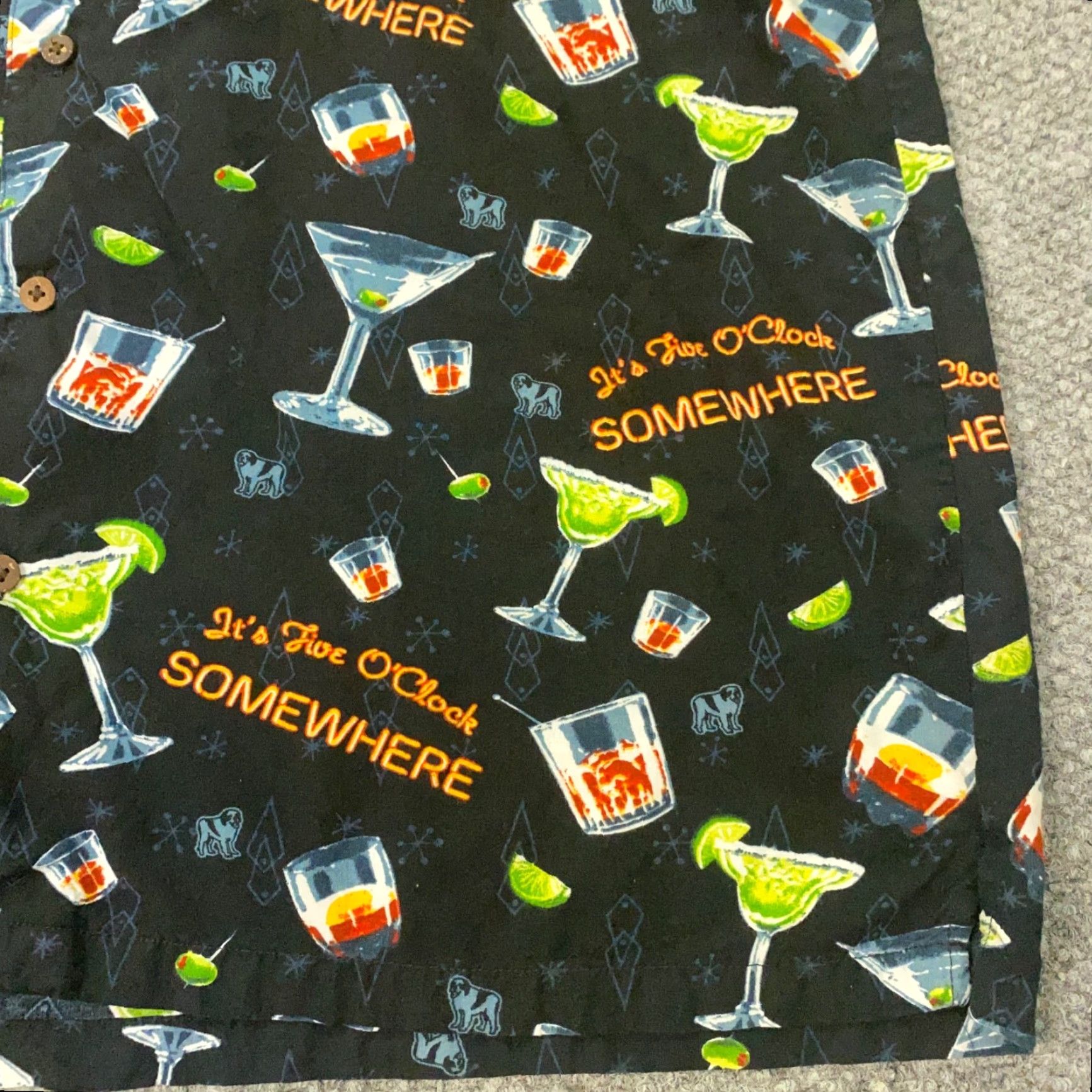 Big Dogs VINTAGE Big Dogs Button-Up Shirt Mens XL Black Cocktail Pattern 90s Theme Party Beach Casual Mens XL Black Cocktails Shirt Size US XL / EU 56 / 4 - 5 Thumbnail