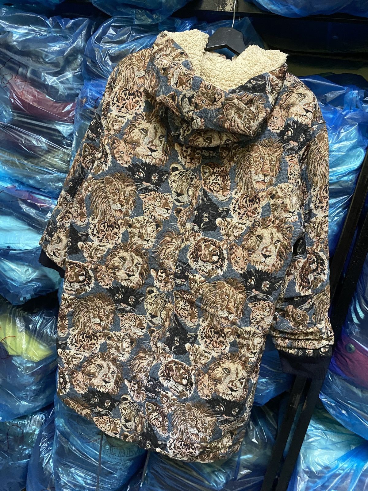 Other Animal Print Tapestry Parka Jacket Bold Lion Jungle Pattern Size US S / EU 44-46 / 1 - 13 Thumbnail