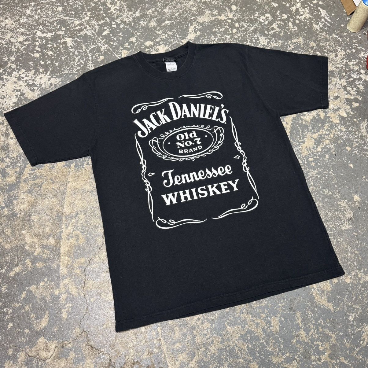 Vintage Vintage Jack Daniels Tennessee Whisky Graphic TShirt 2006 Size US L / EU 52-54 / 3 - 9 Thumbnail