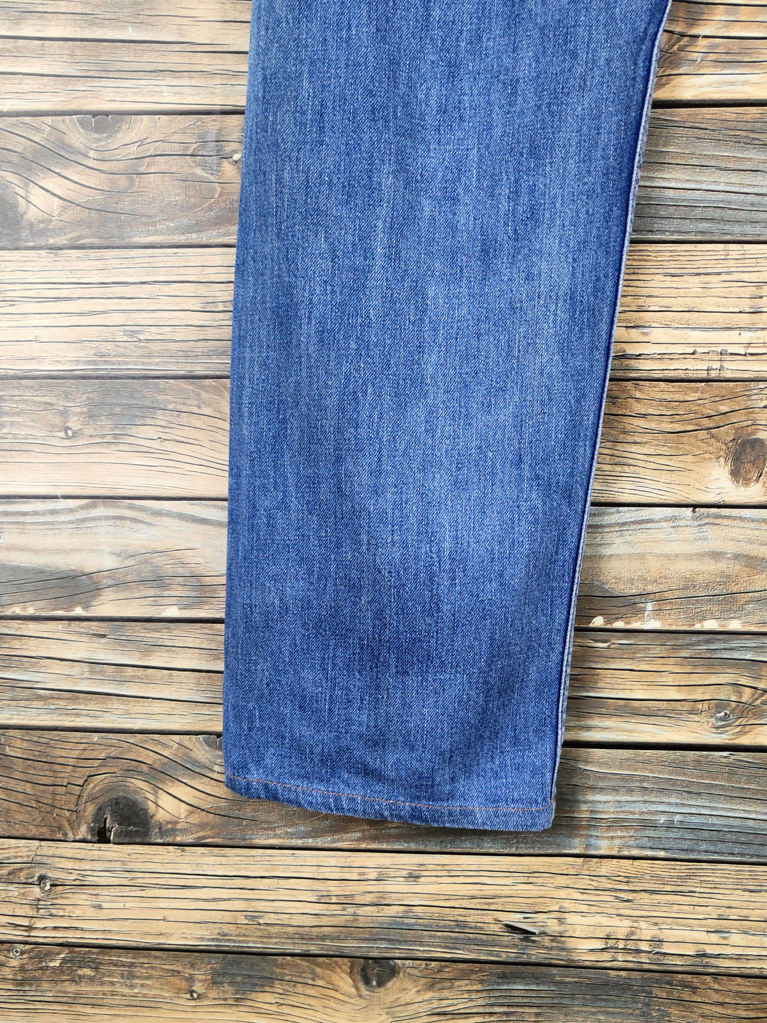 Levi's 509 Levi's Blue Distressed Ripped denim Jeans #S2835 Size US 30 / EU 46 - 9 Thumbnail