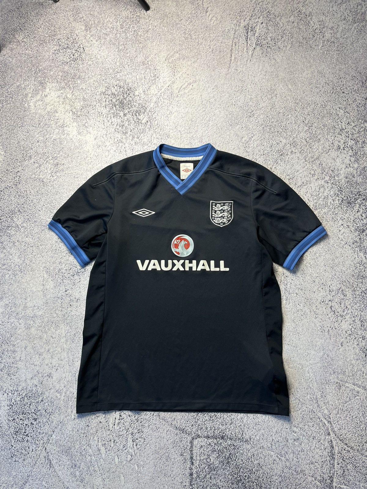 Umbro Vintage ENGLAND 2012 Umbro Vauxhall training shirt Size US XL / EU 56 / 4 - 9 Thumbnail