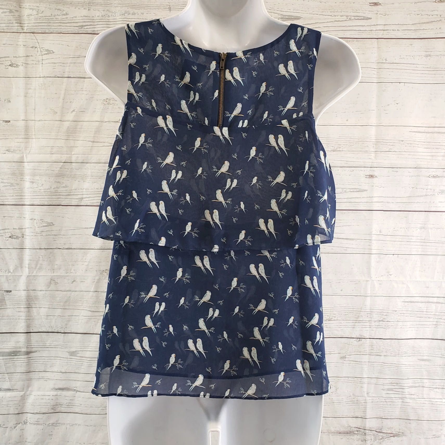 Vintage Cabi Blouse Womens XS Blue Chirp Bird Print Sleeveless Shirt Size XS / US 0-2 / IT 36-38 - 4 Thumbnail