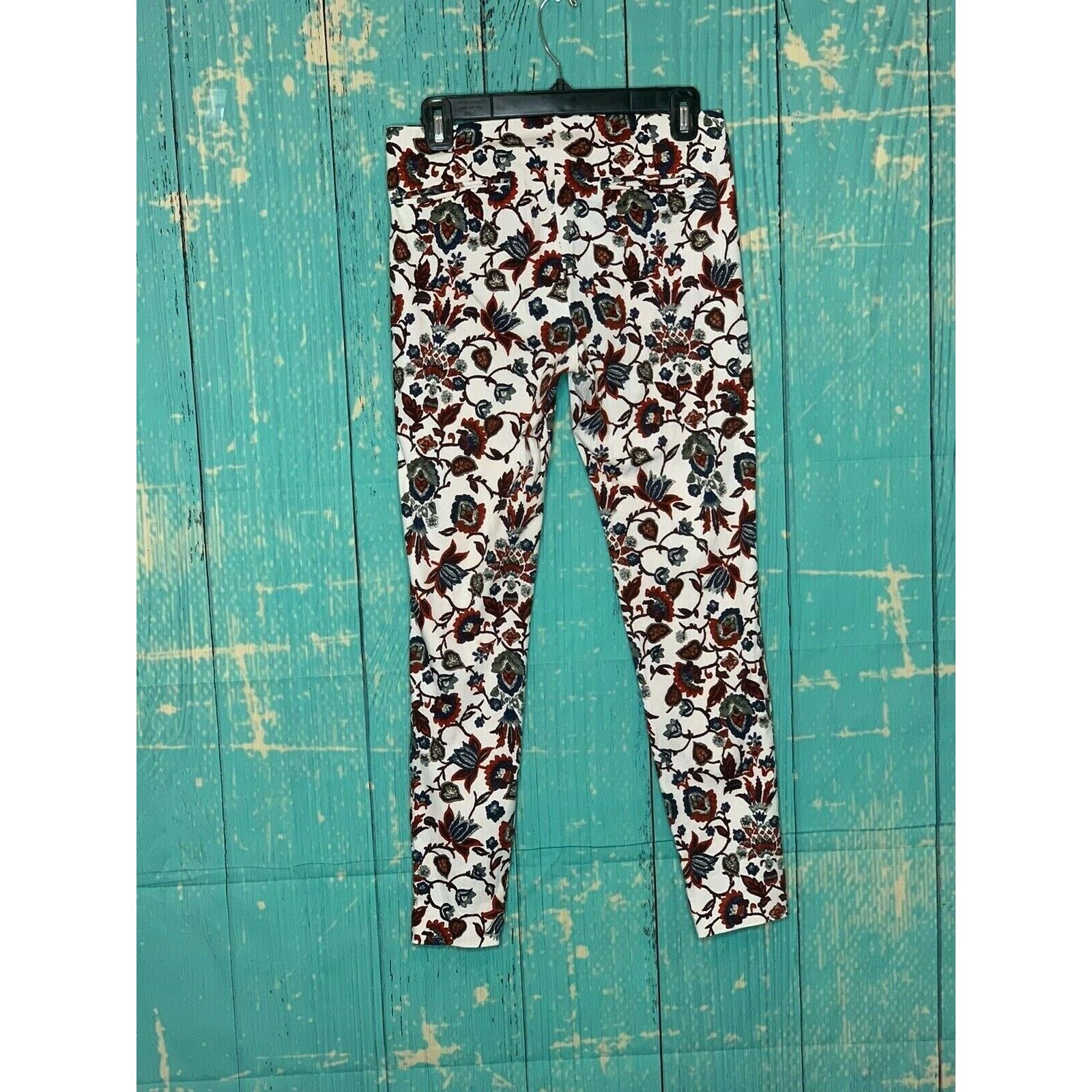 Zara Zara white red floral ankle jeggings pants size S Size 30" / US 8 / IT 44 - 8 Thumbnail