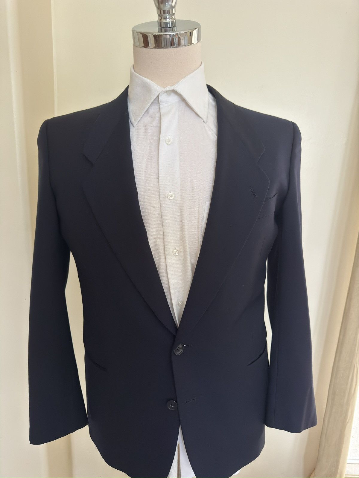 Giorgio Armani Made in Italy Jacket in Midnight Navy 39R