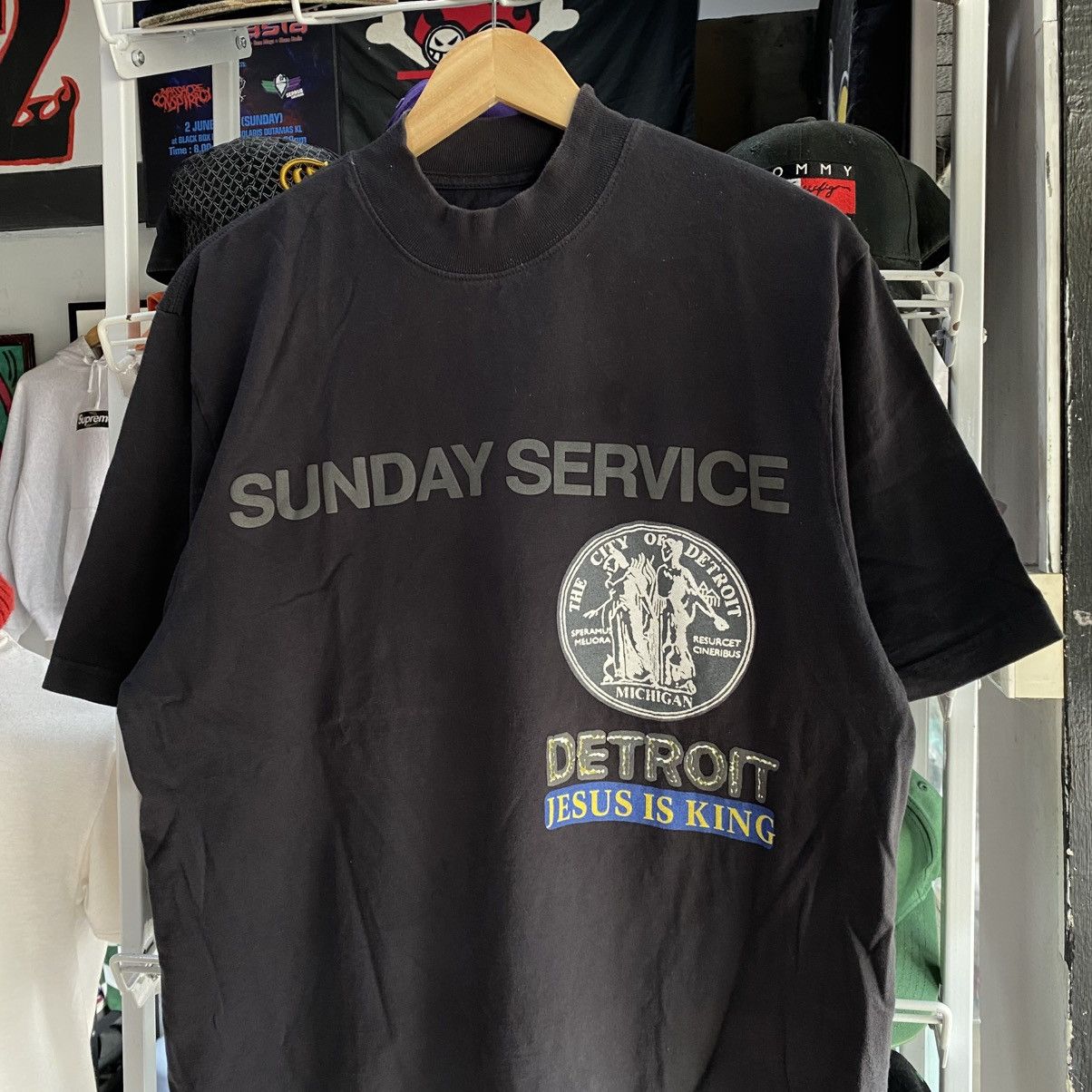 Kanye West × Yeezy YZY SZN 7 Jesus is King Sunday Service New York Tour Merch Size US M / EU 48-50 / 2 - 3 Thumbnail