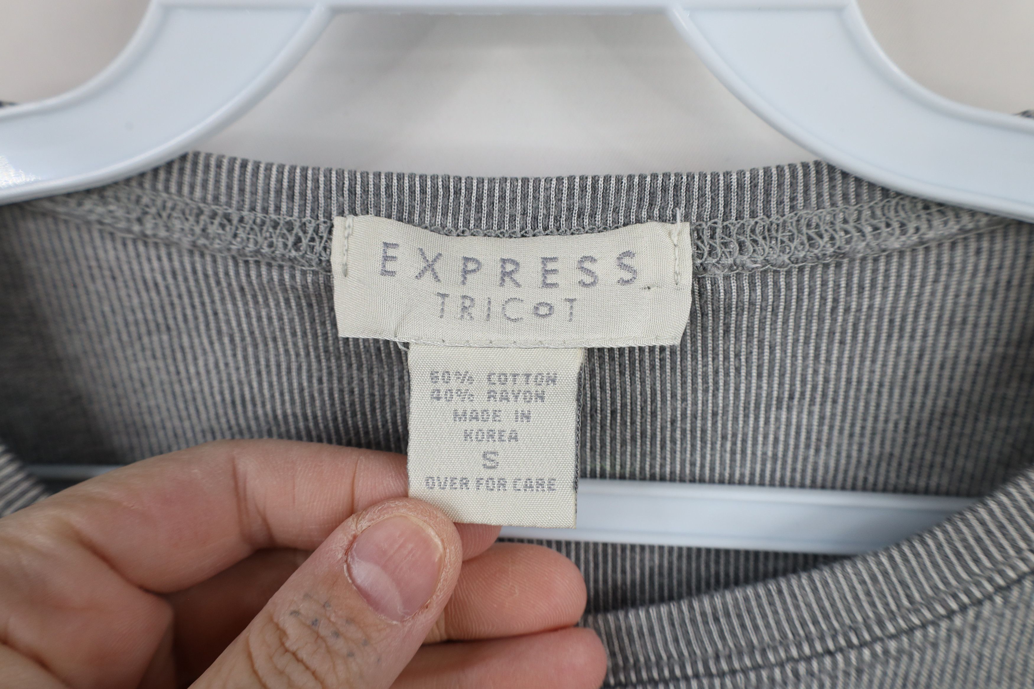 Express × Vintage Vintage 90s Y2K Express Ribbed Knit Long Sleeve T-Shirt Size S / US 4 / IT 40 - 4 Thumbnail