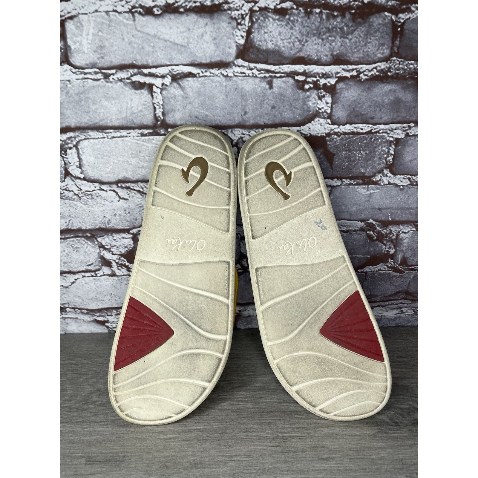 Olukai Olukai Pihapiha Gold Leather Beach Slides Casual Sandals Wom Size US 10 / IT 40 - 9 Thumbnail