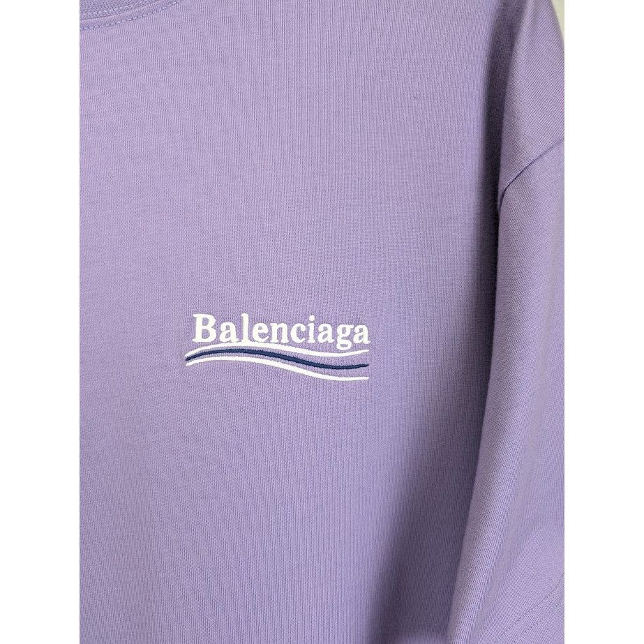 Balenciaga o1rshd1 Political Logo Large Fit T-Shirt in Light Purple Size US M / EU 48-50 / 2 - 4 Thumbnail