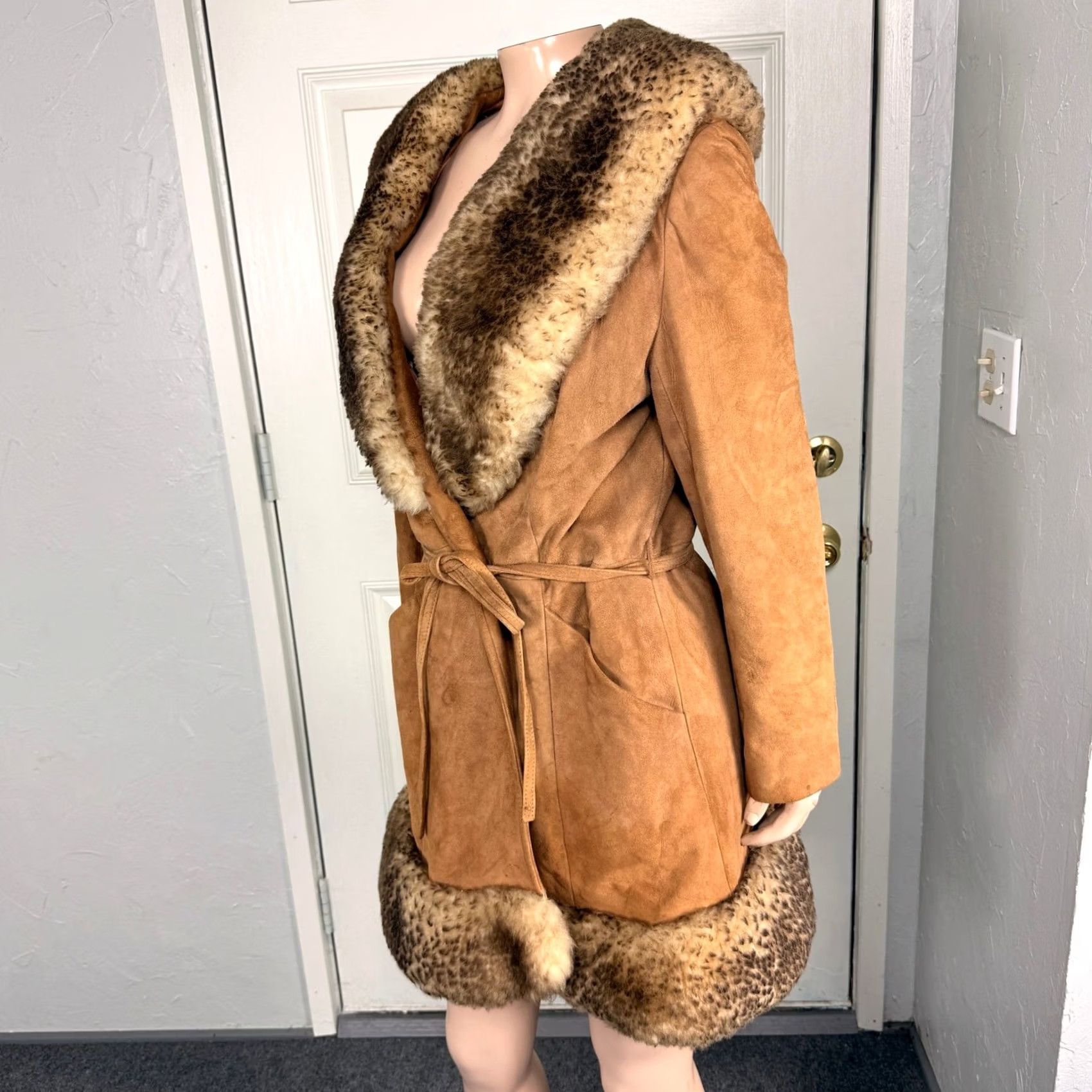 Scully VINTAGE Scully Penny Lane Jacket Coat Fur Trim Suede Tie 14 Brown Women Hippe 70s 80s Winter Fall Sh... Size XL / US 12-14 / IT 48-50 - 4 Thumbnail