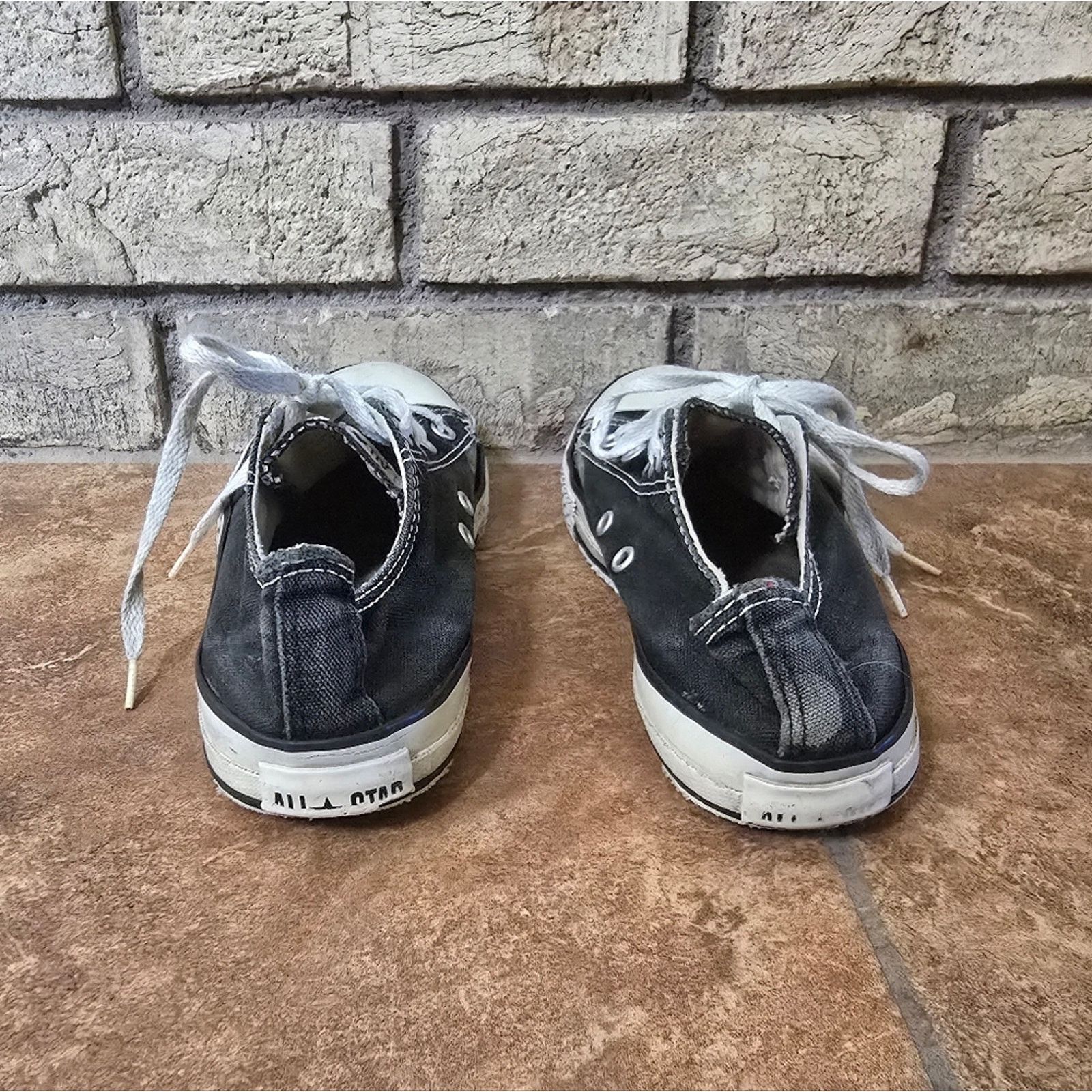 Converse Black | CONVERSE | Low Top Sneaks Size US 5 / EU 37 - 4 Thumbnail