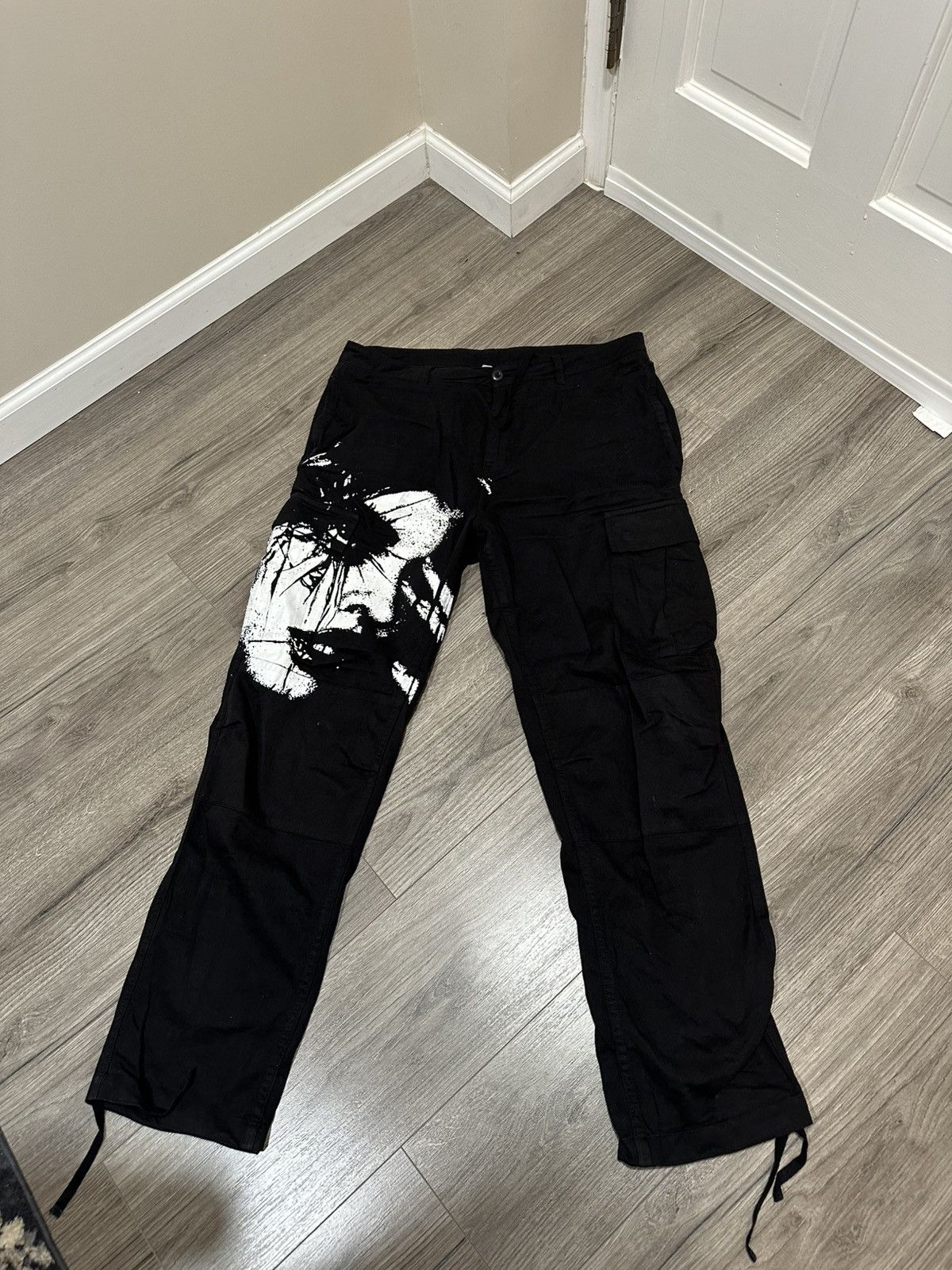 Other Favorite Mistake Vanish Cargo Pants Size US 34 / EU 50 - 1 Thumbnail